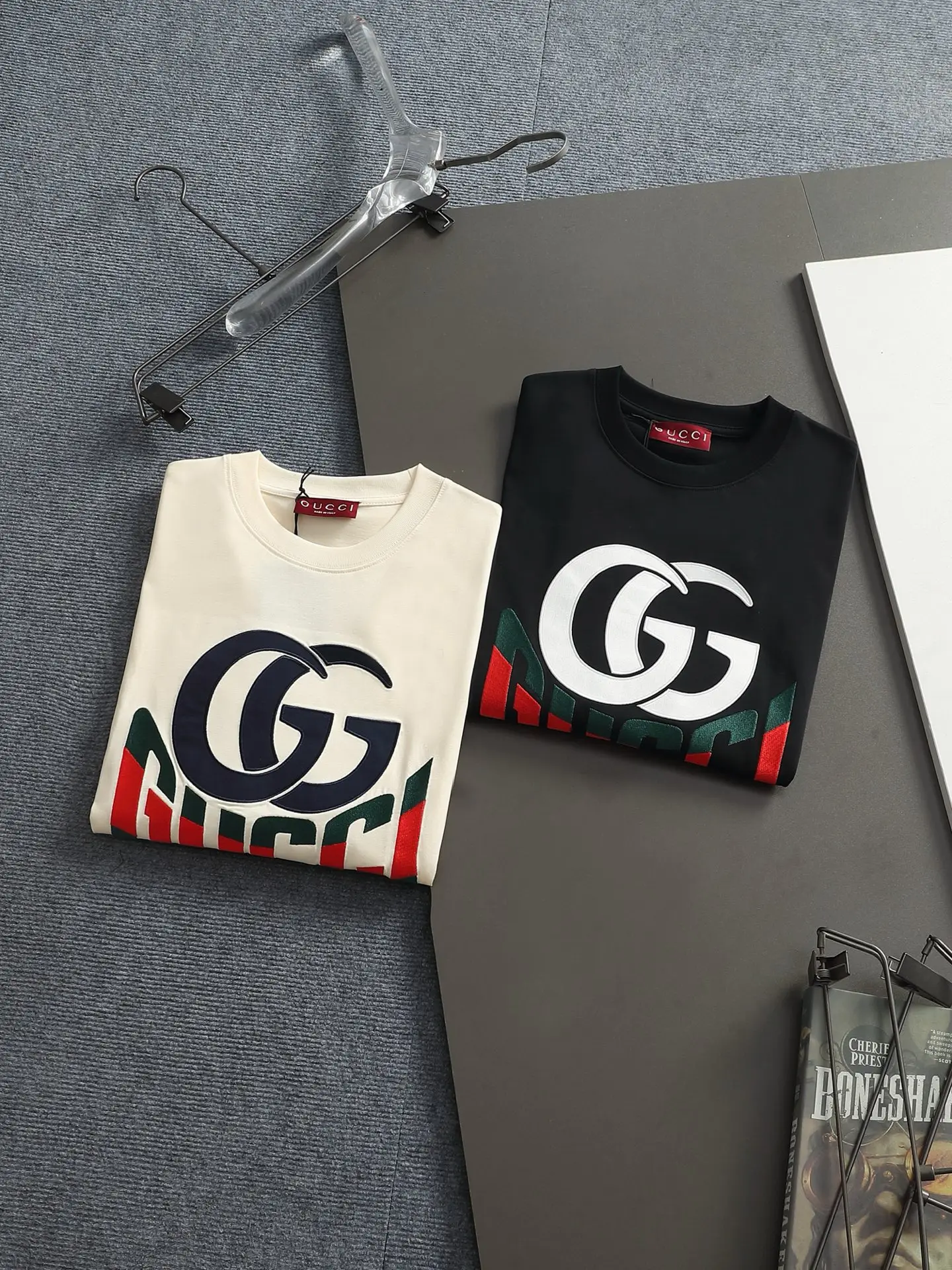 Interlocking G Embroidered Cotton T-Shirt D13513680 — view 8