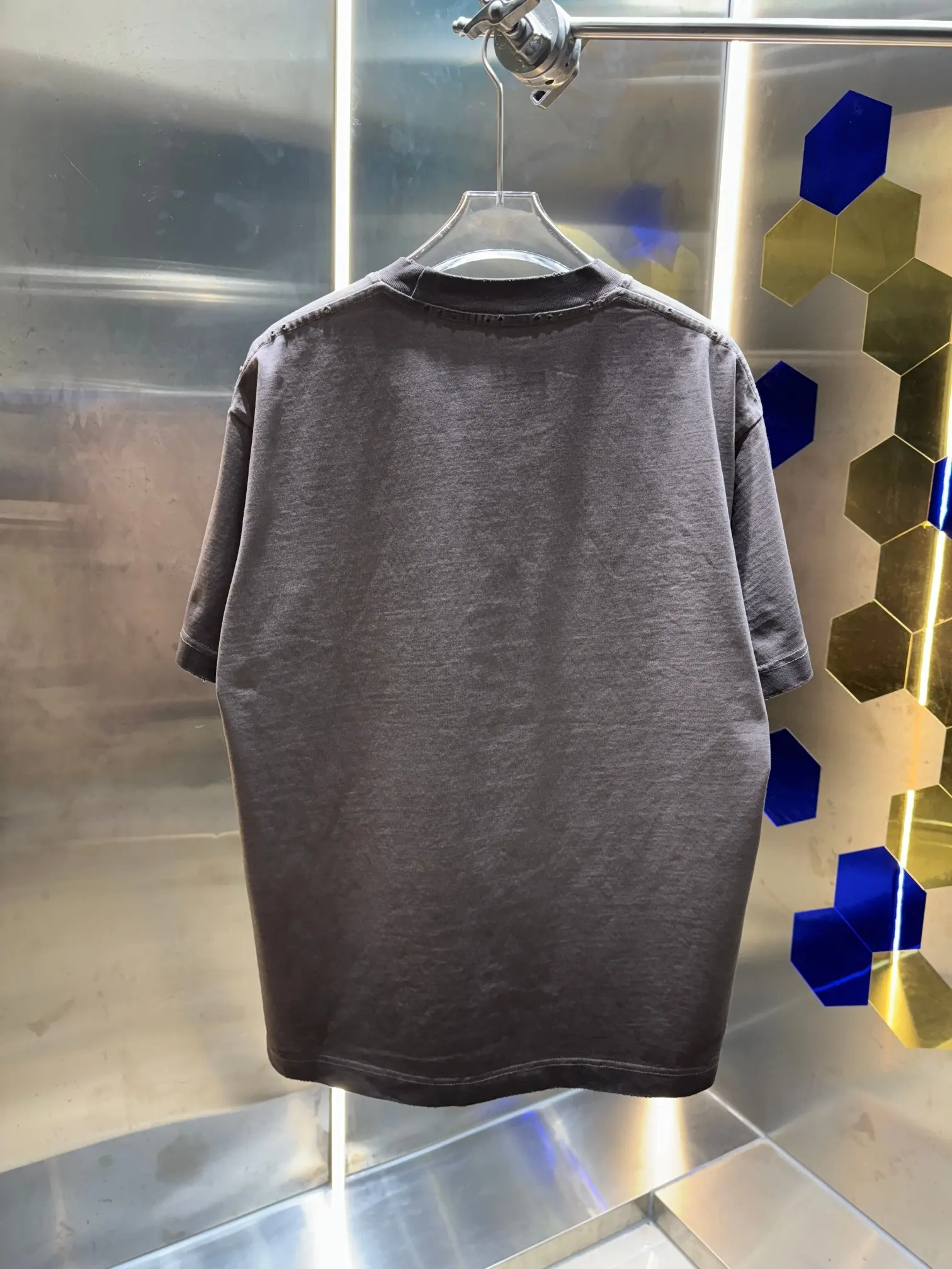 Logo Print Distressed Oversized T-Shirt D14013423 — view 5