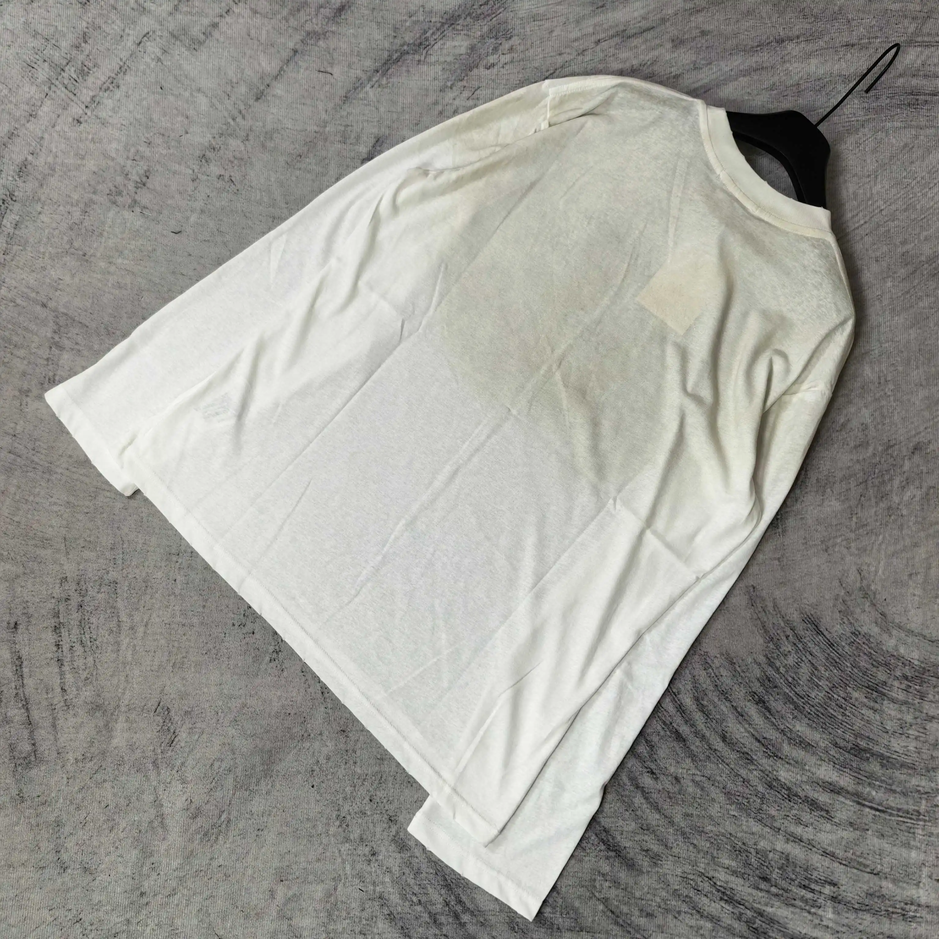 1996 Logo Distressed Long-Sleeve T-Shirt D14024567 — view 5