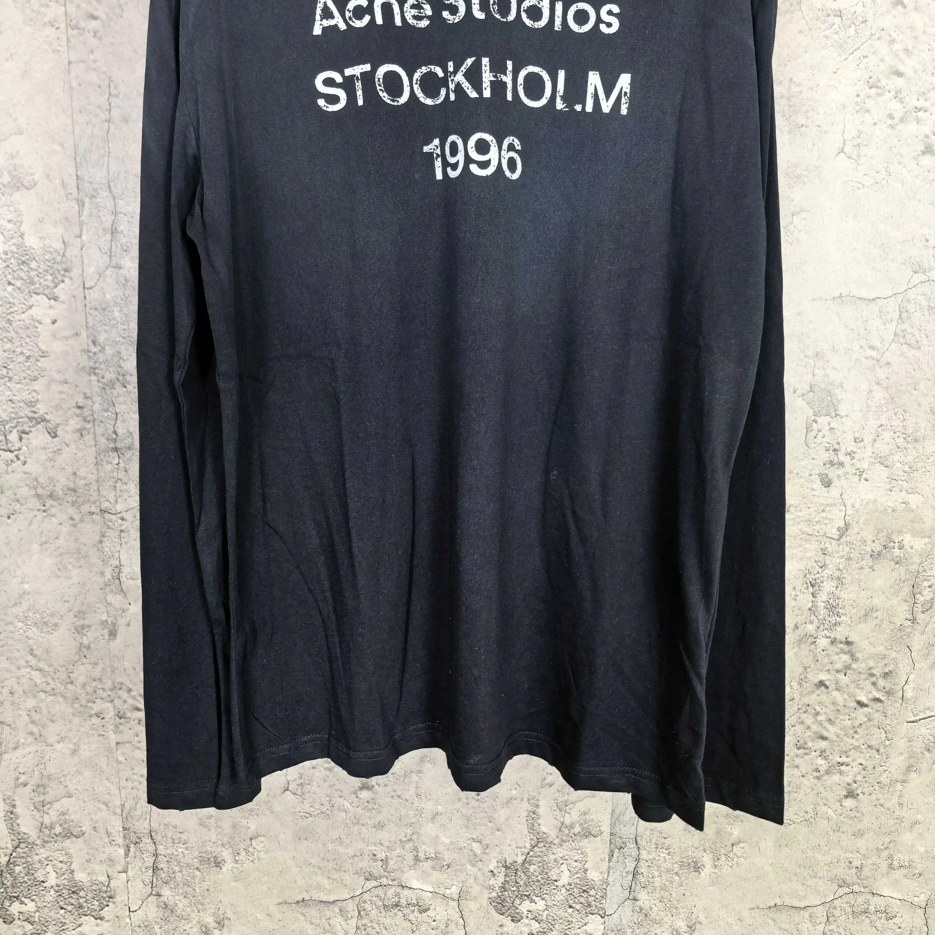 1996 Logo Print Long-Sleeve T-Shirt D14024568 — view 10