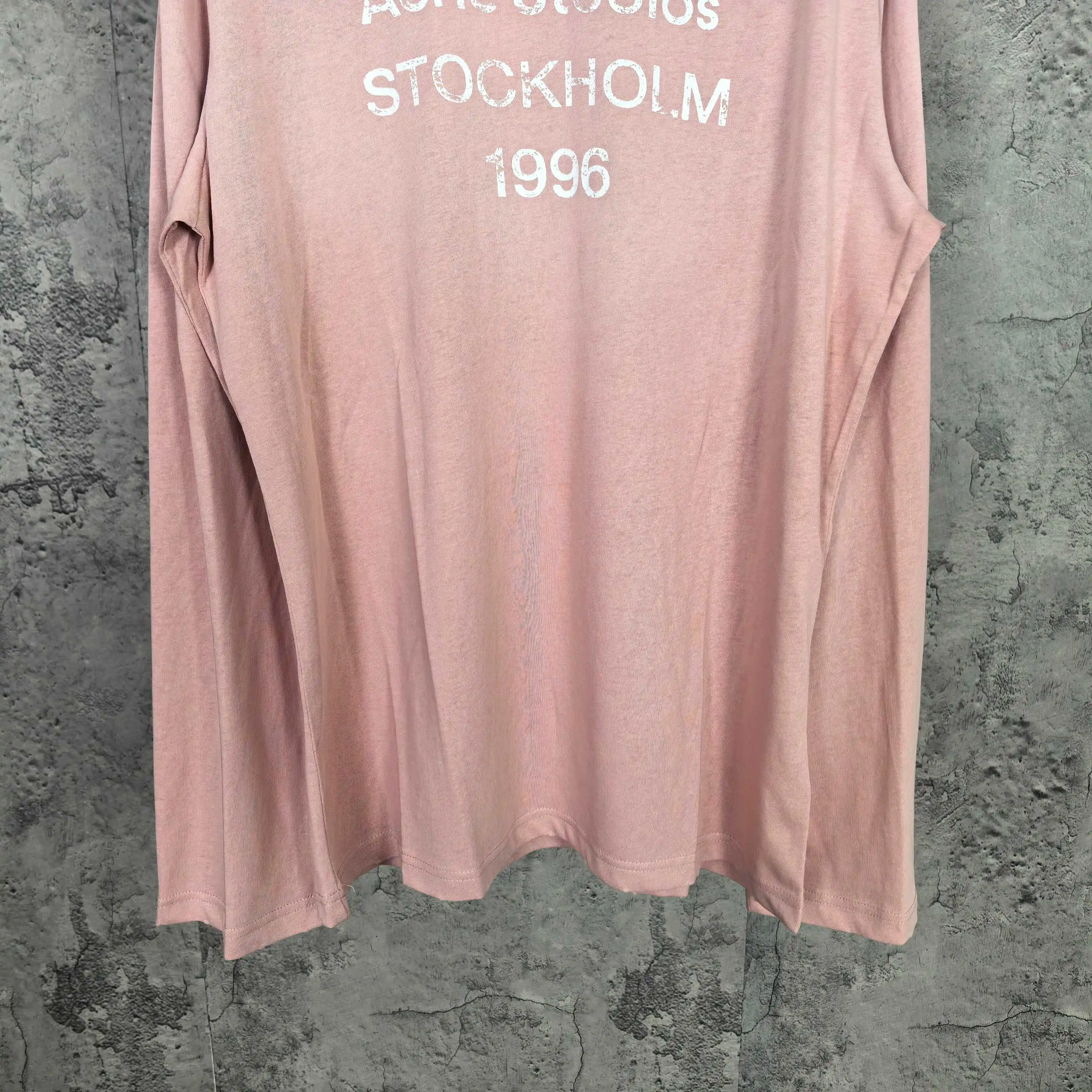 1996 Logo Print Distressed Long-Sleeve T-Shirt D14024566 — view 10