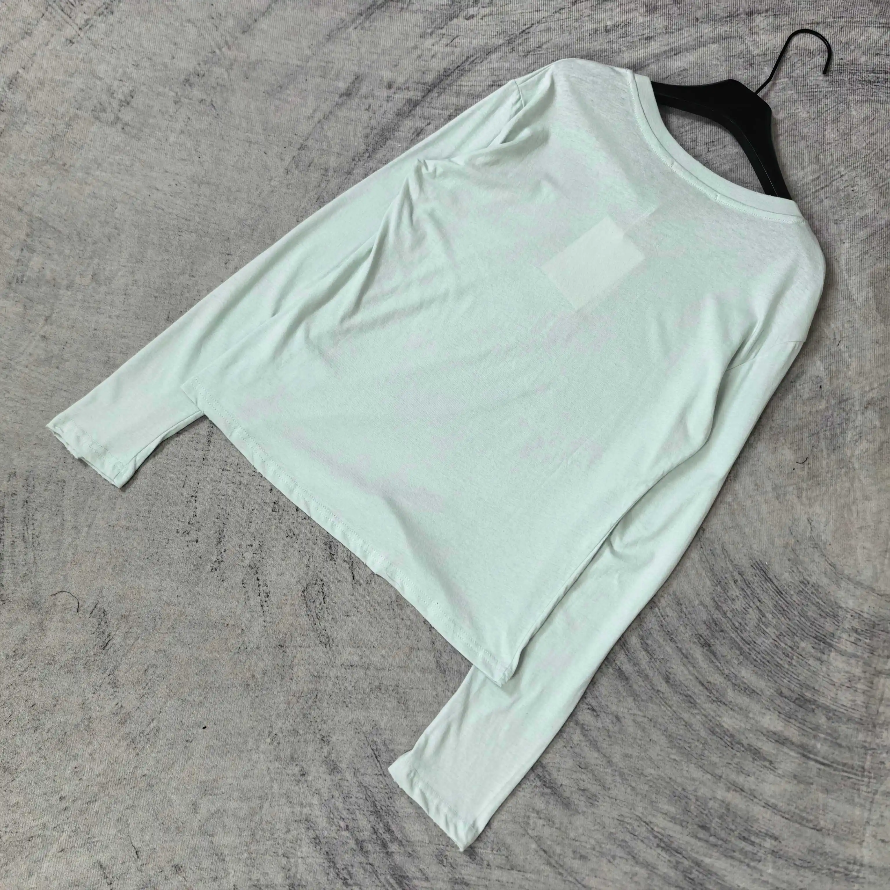 Logo-Print Long-Sleeved Cotton T-Shirt D14024558 — view 5
