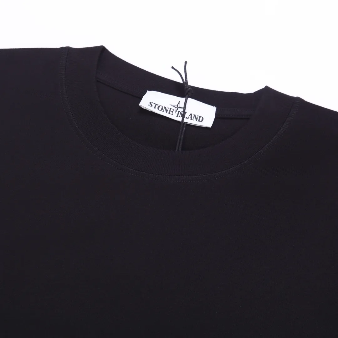 Stone Island Compass Patch Cargo Pocket T-Shirt D14012517 — view 3