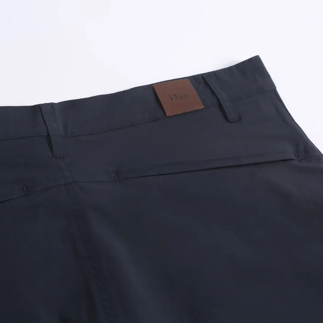 Embroidered Technical Fabric Cargo Shorts D14521677 — view 8