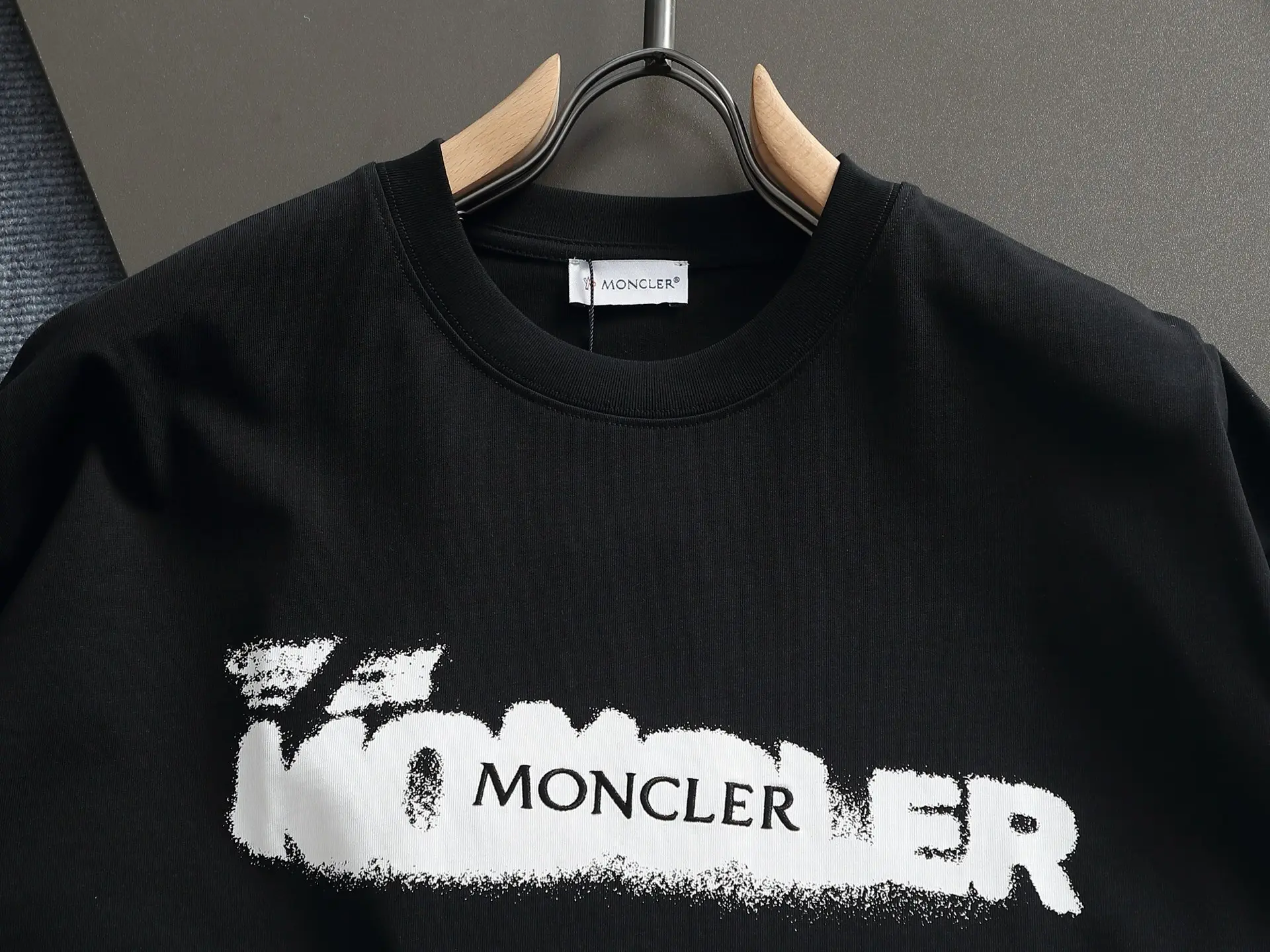 Logo Graphic Cotton T-Shirt D14514622 — view 2