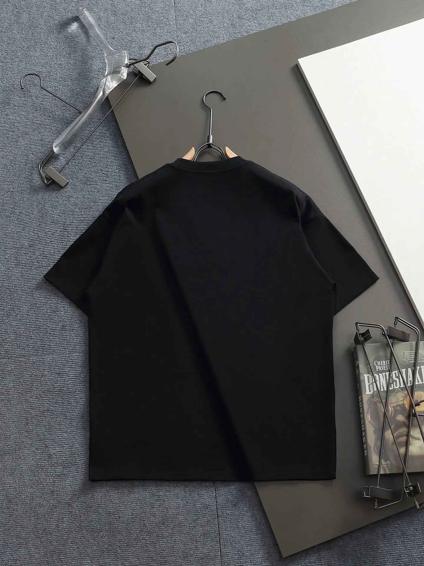 Logo Graphic Cotton T-Shirt D14514622 — view 10