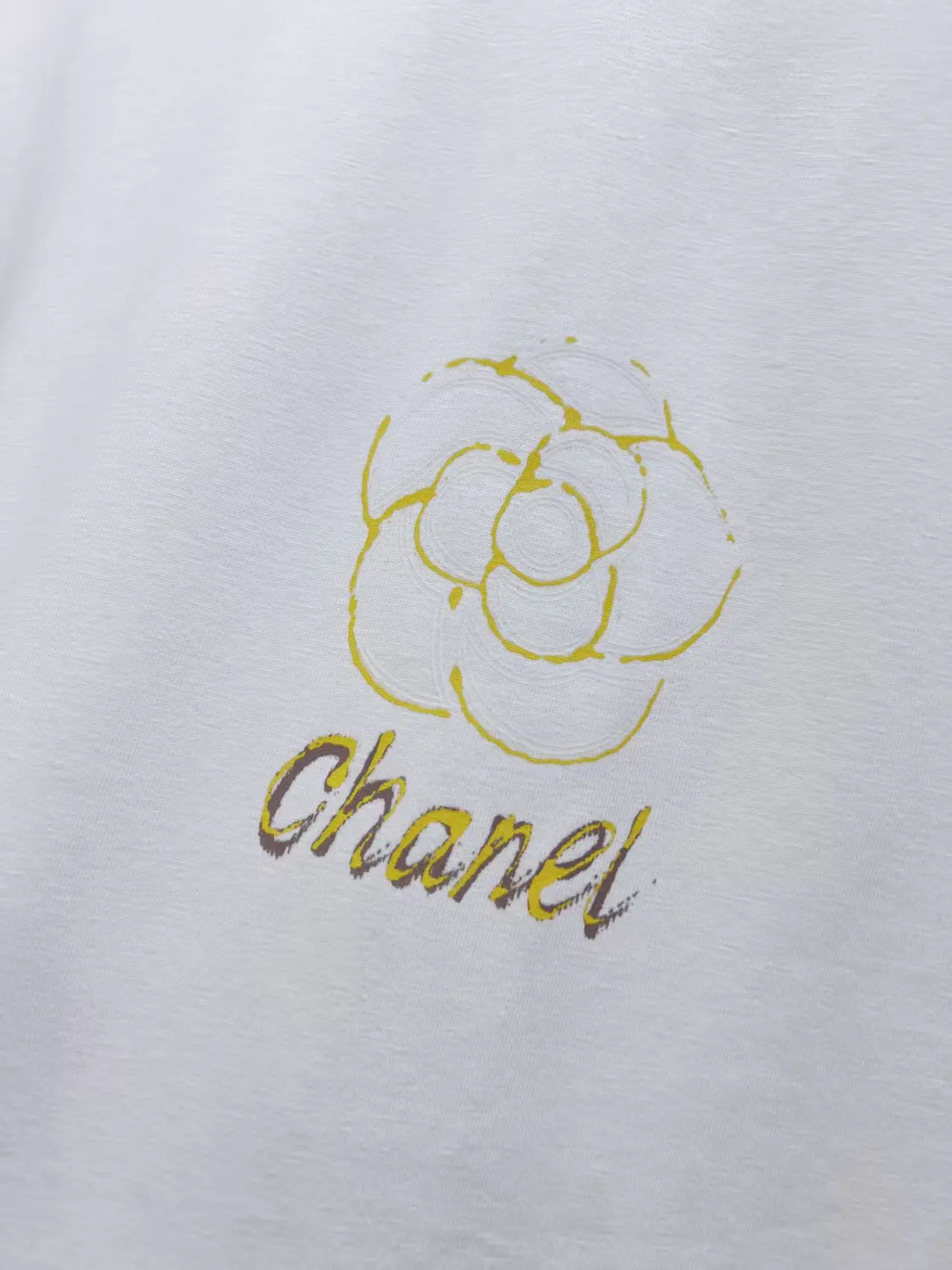Camellia Graphic Print Cotton T-Shirt D14521442 — view 5