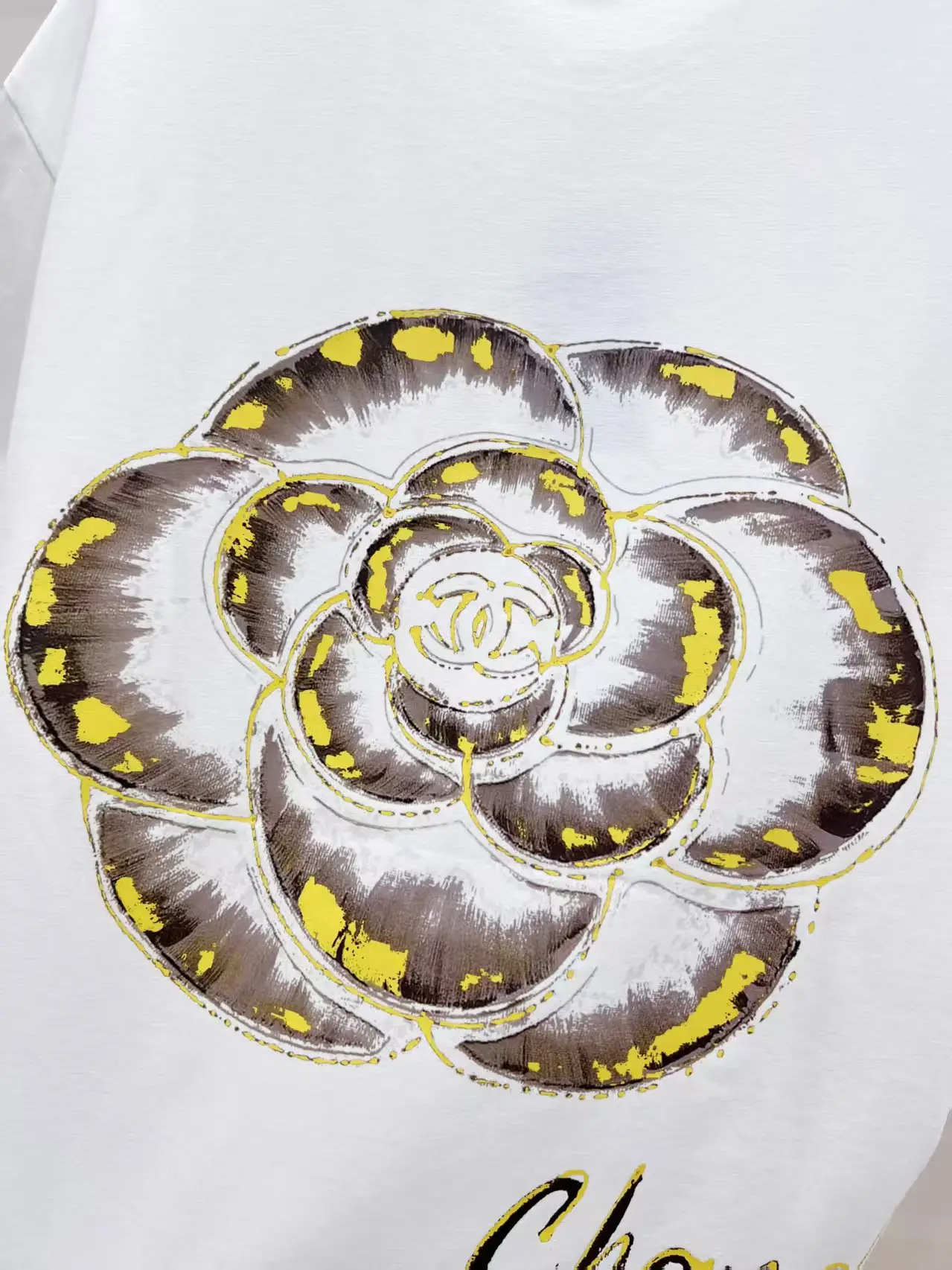 Camellia Graphic Print Cotton T-Shirt D14521442 — view 6