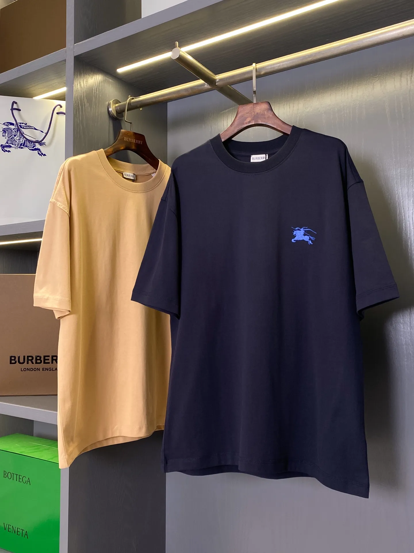 EKD Embroidered Cotton Jersey T-Shirt D14513717 — view 2