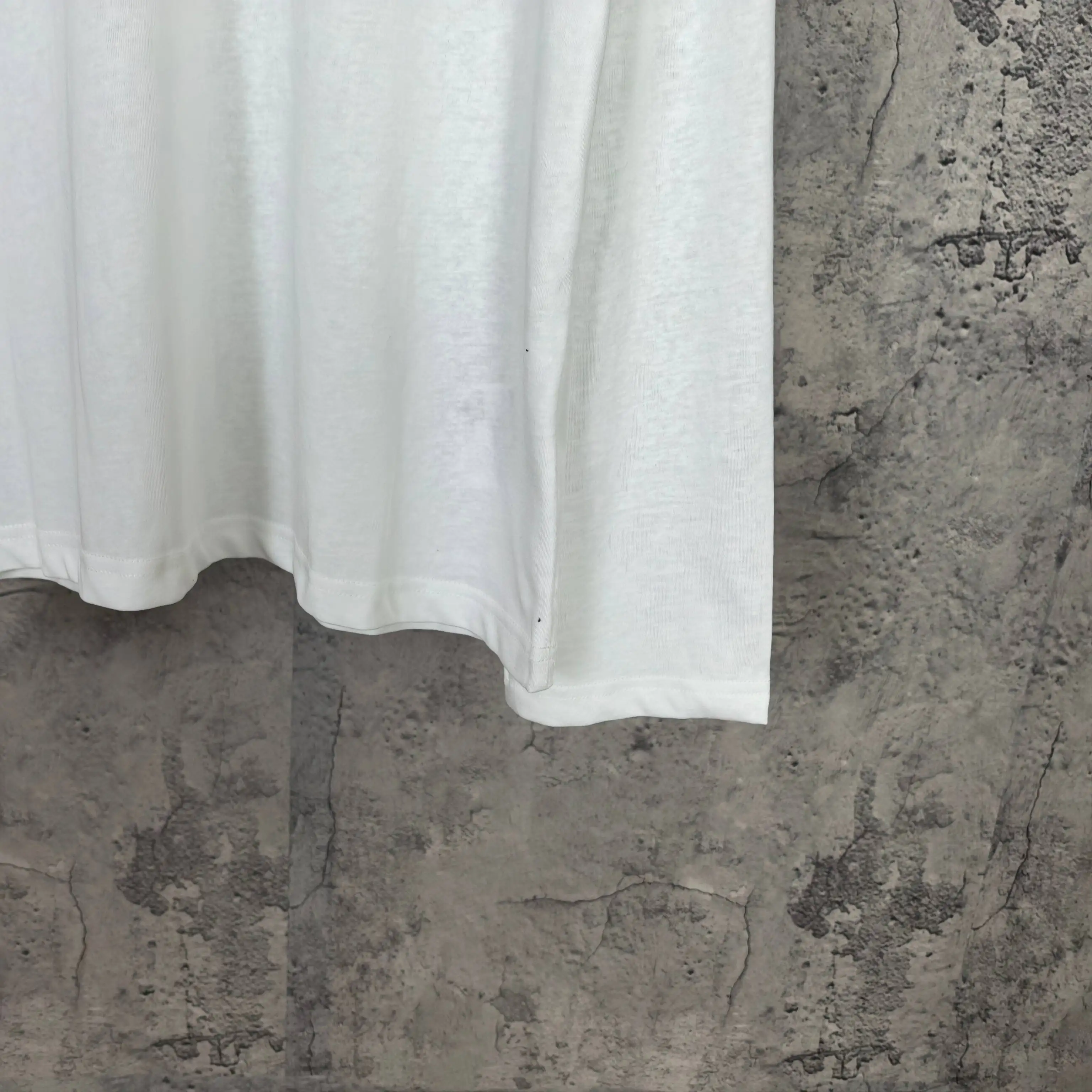 Logo Print Long-Sleeve T-Shirt D14524528 — view 12