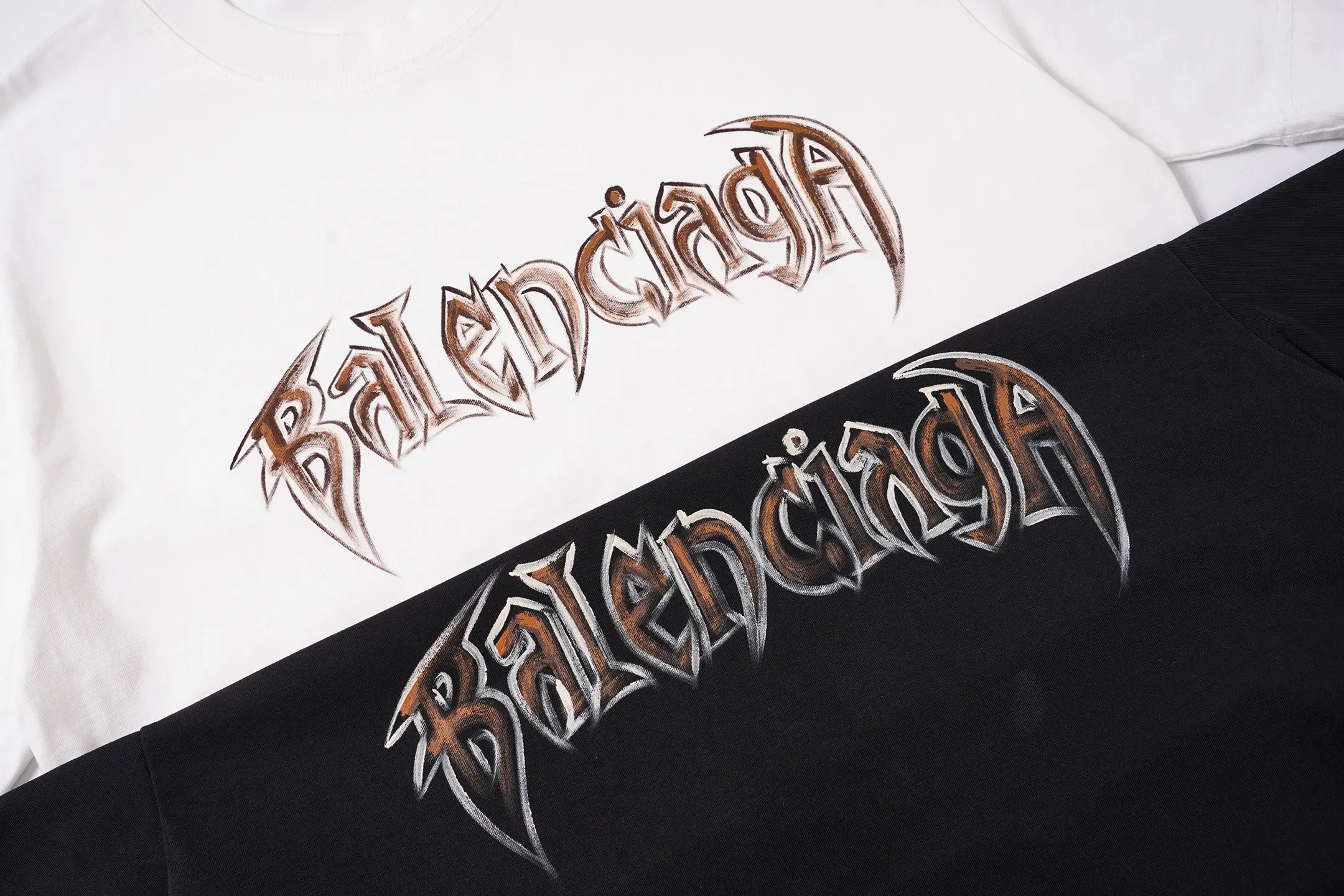 Logo Graphic Oversized Cotton T-Shirt D14515501 — view 11