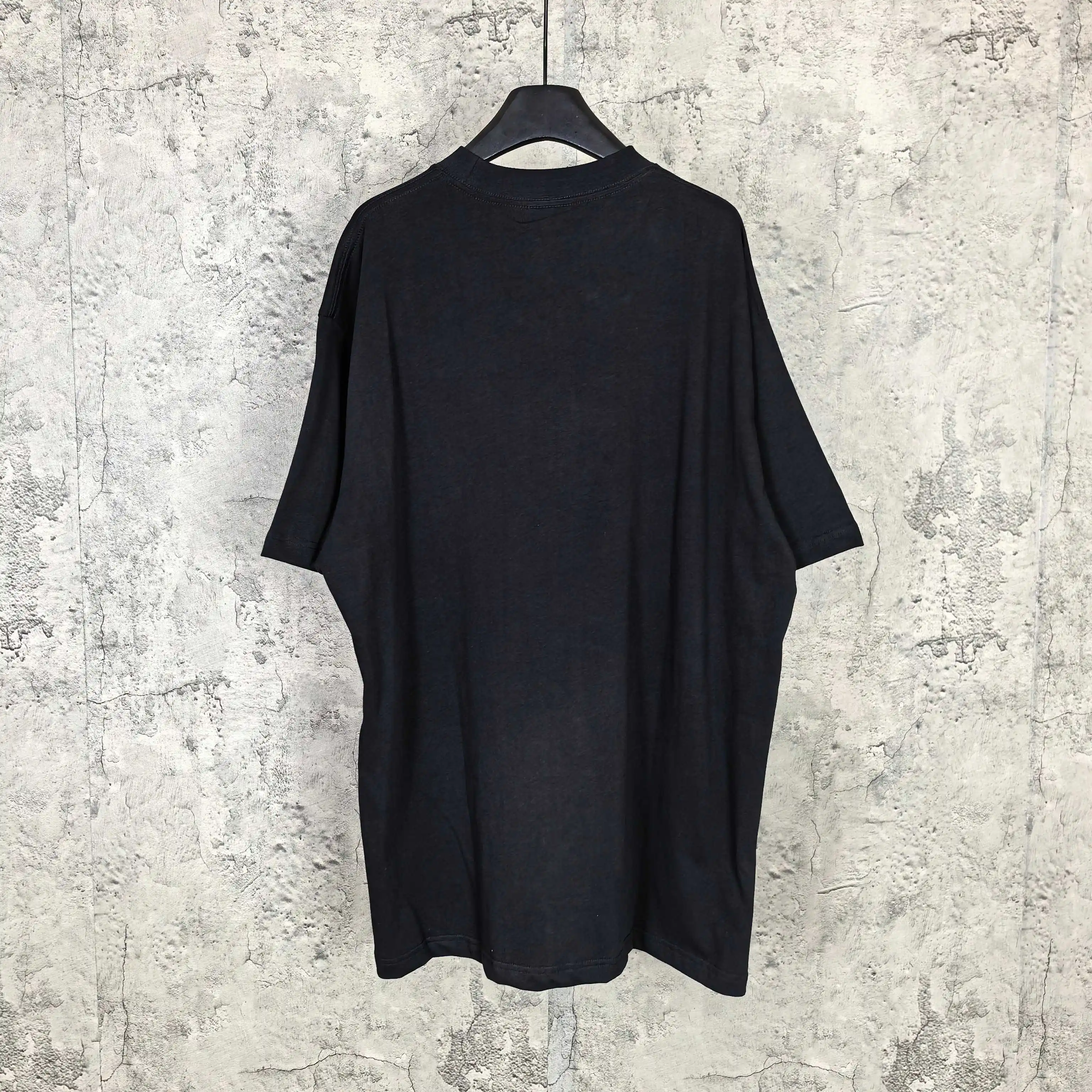 Wet Brush Logo Oversized T-Shirt D14524486 — view 2