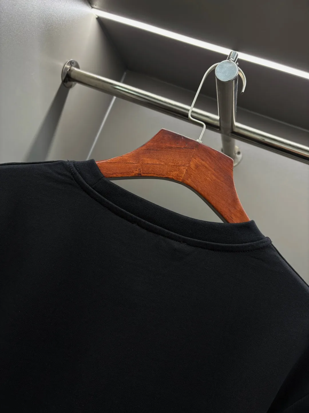 Interlocking G Embroidered Cotton T-Shirt D14513538 — view 8
