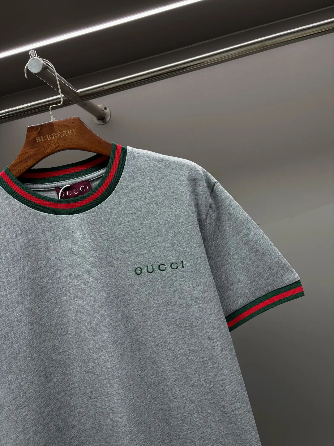 Web-Stripe Trim Logo Embroidered T-Shirt D14513533 — view 3