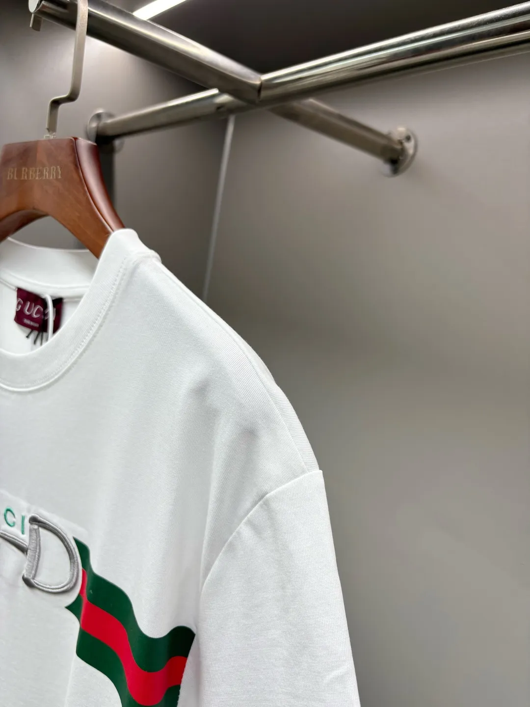 Horsebit Web-Stripe Embroidered Cotton T-Shirt D14513529 — view 5