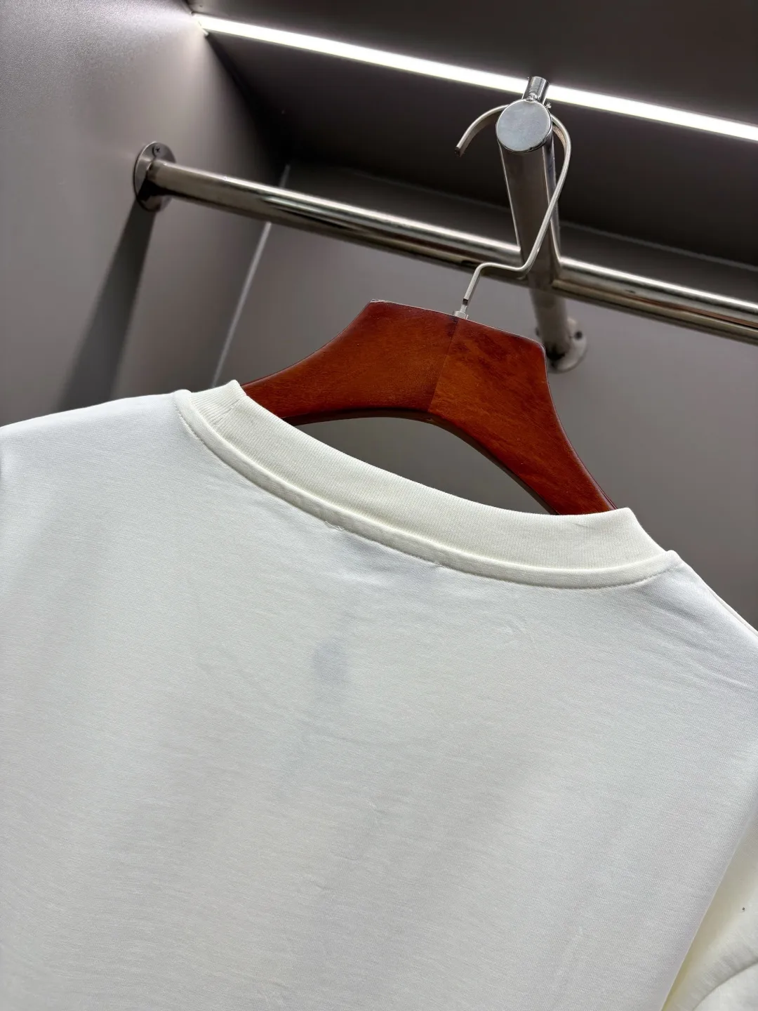 Embroidered Logo Cotton T-Shirt D14513546 — view 8