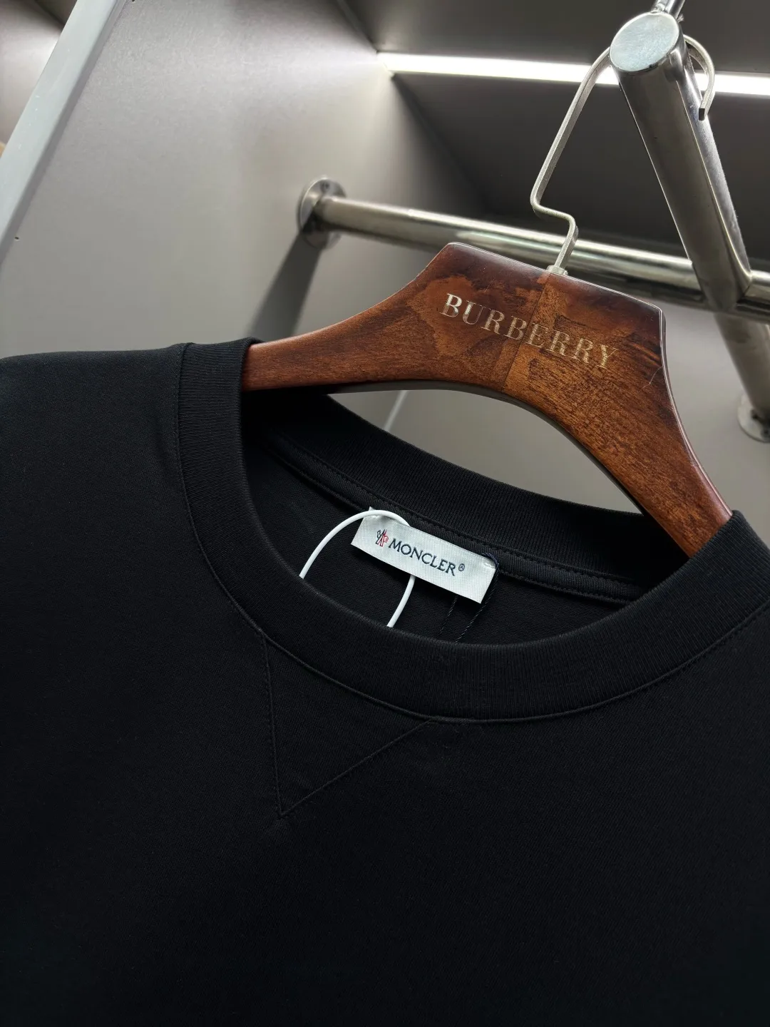Double Logo Patch Cotton T-Shirt D14513710 — view 4