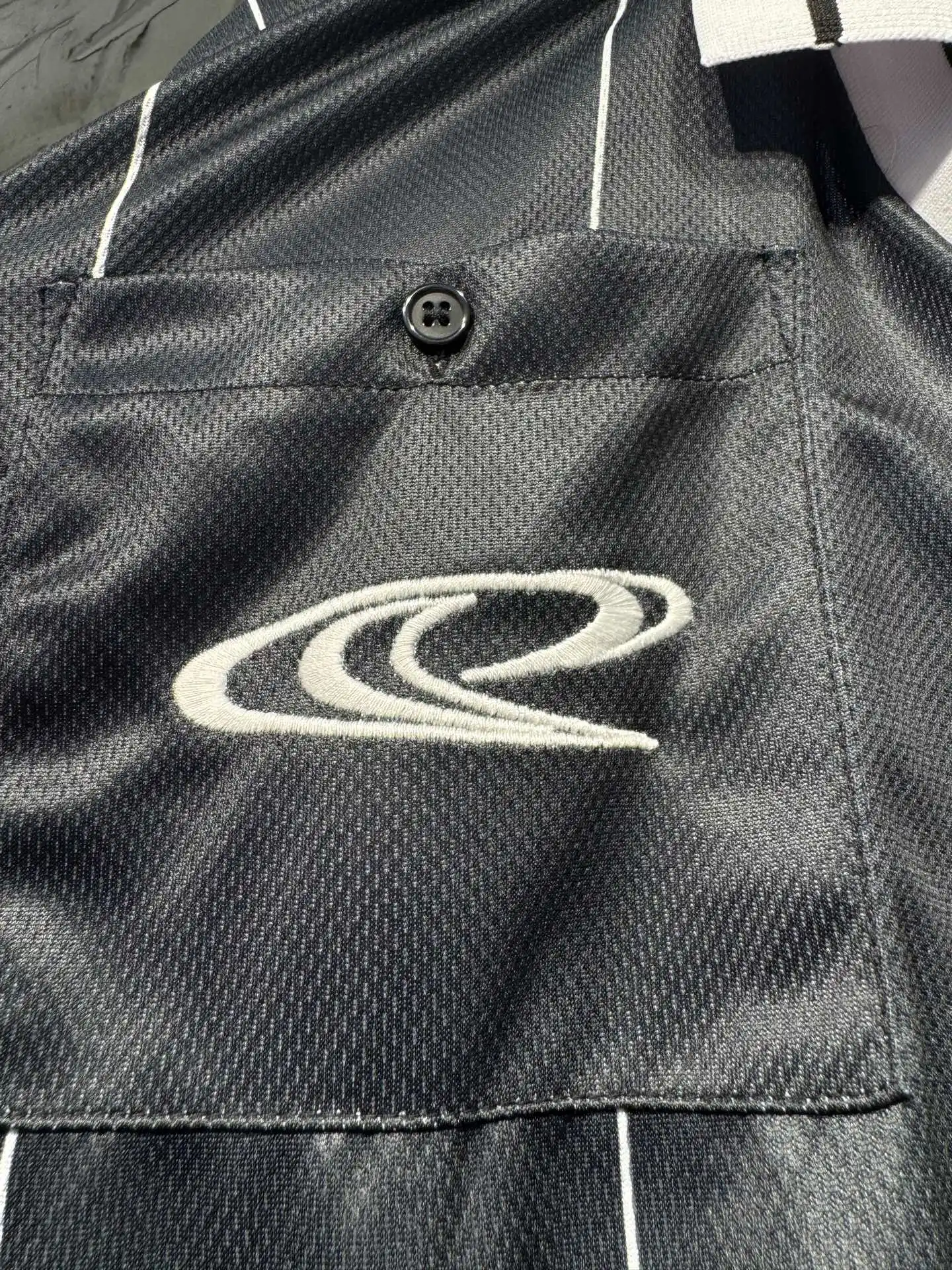 Vintage-Style Striped Referee Jersey D14524338 — view 8