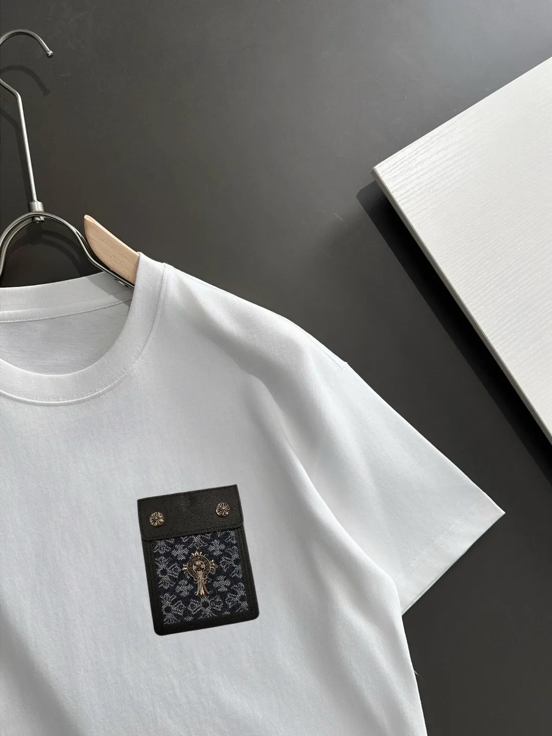 Logo Patch Cotton Jersey T-Shirt D14514509 — view 2