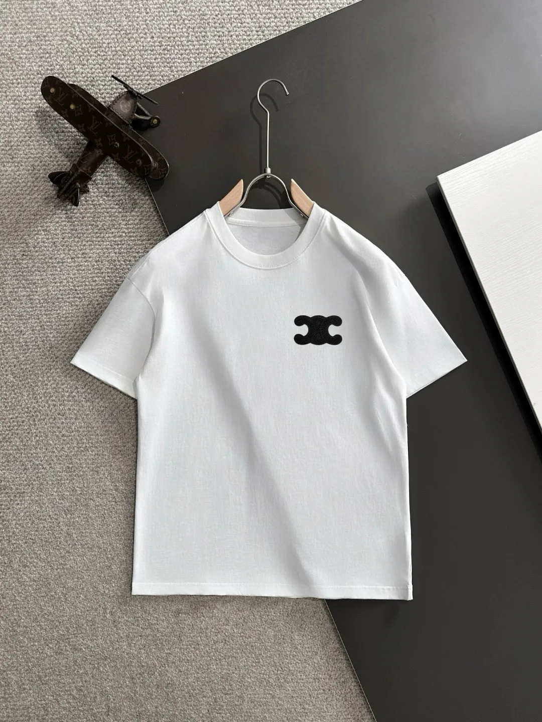 Triomphe Logo Patch Cotton T-Shirt D14514519