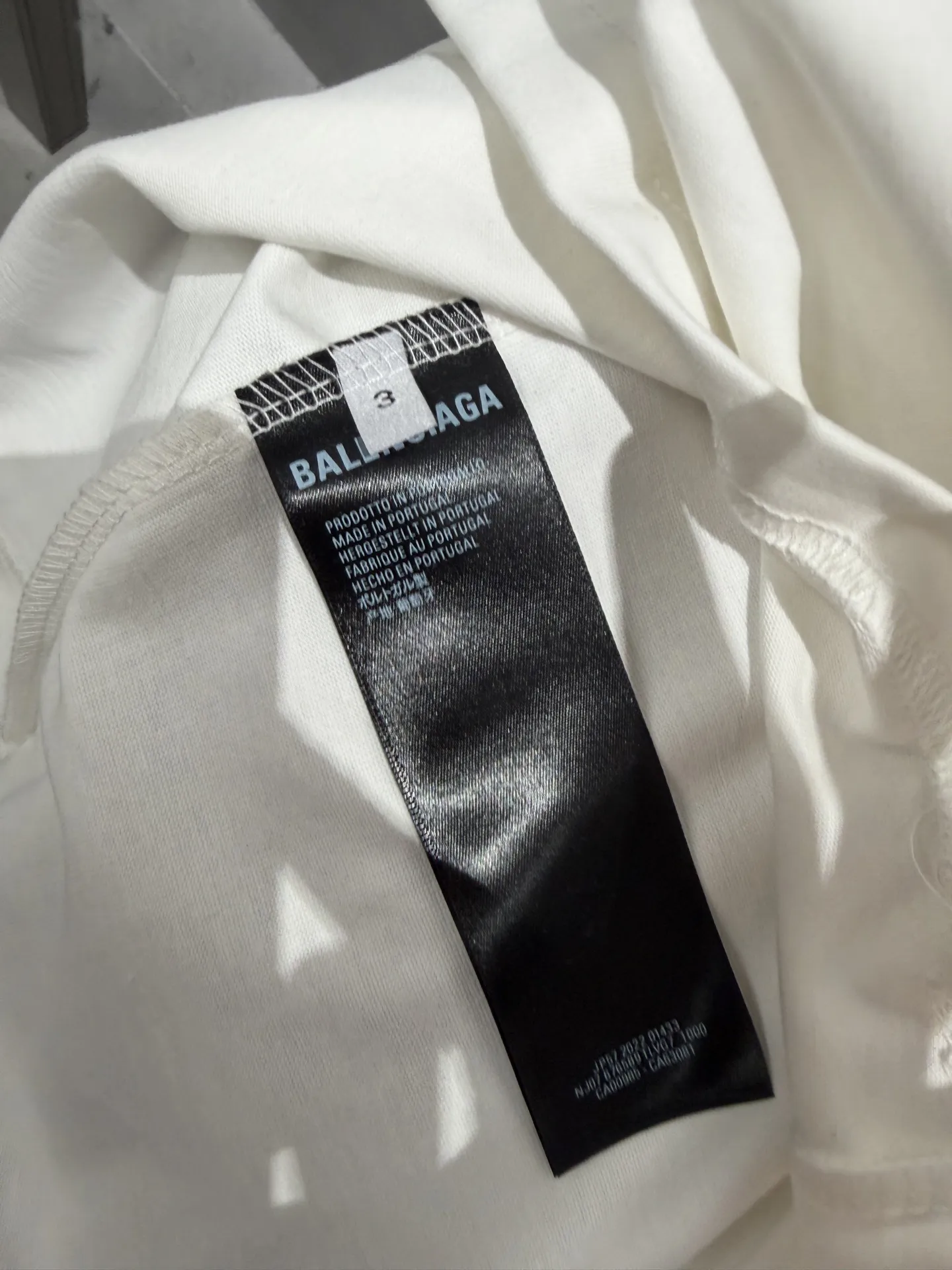3B Logo Tape Oversized T-Shirt D14520037 — view 7