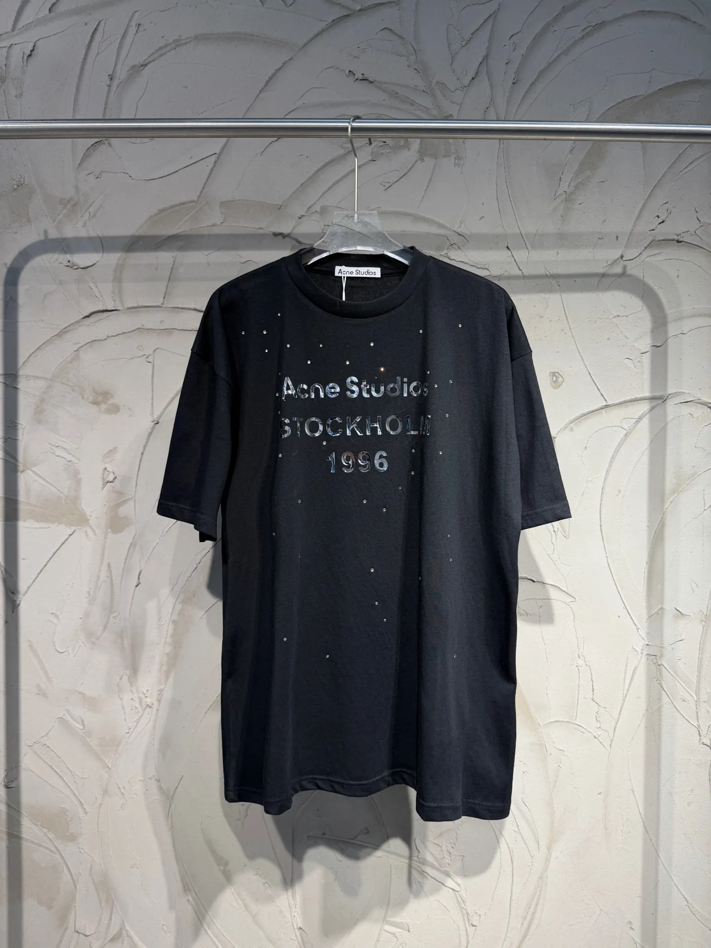 1996 Rhinestone-Embellished Oversized T-Shirt D15024354