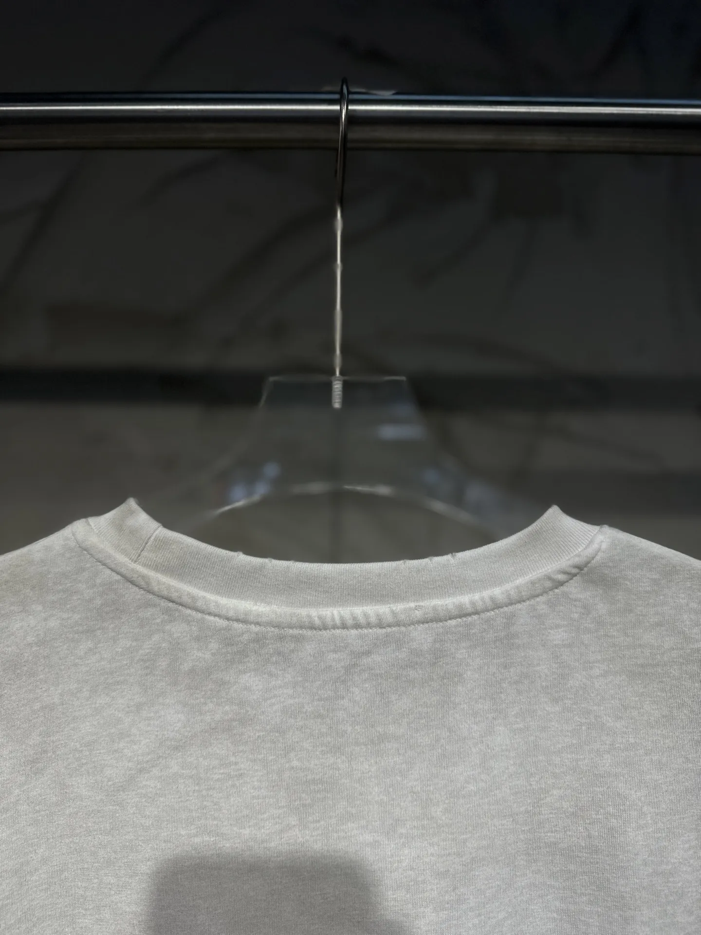 1996 Logo Distressed Long-Sleeve T-Shirt D15024312 — view 11