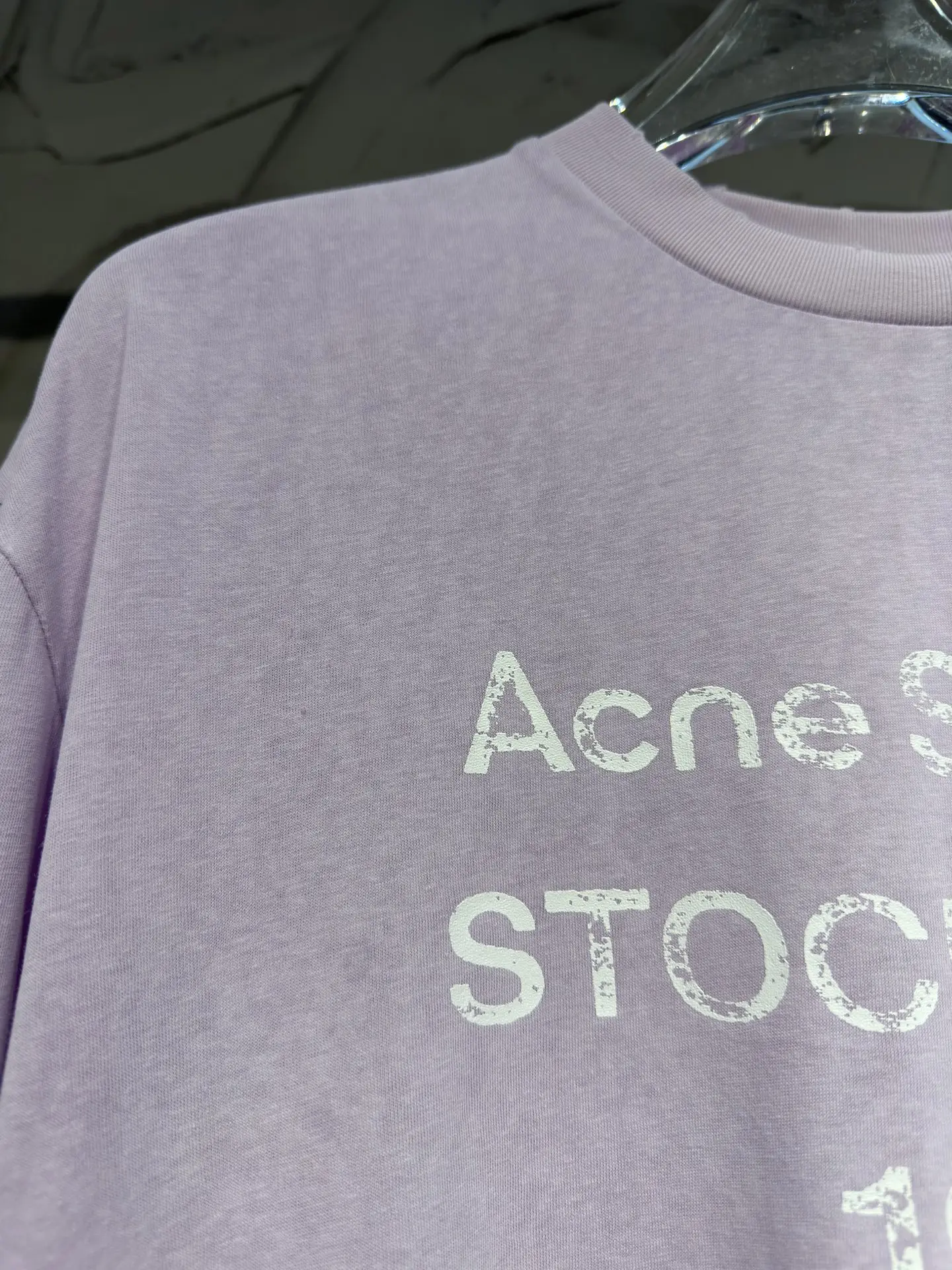 1996 Logo Distressed Long-Sleeve T-Shirt D15024311 — view 2