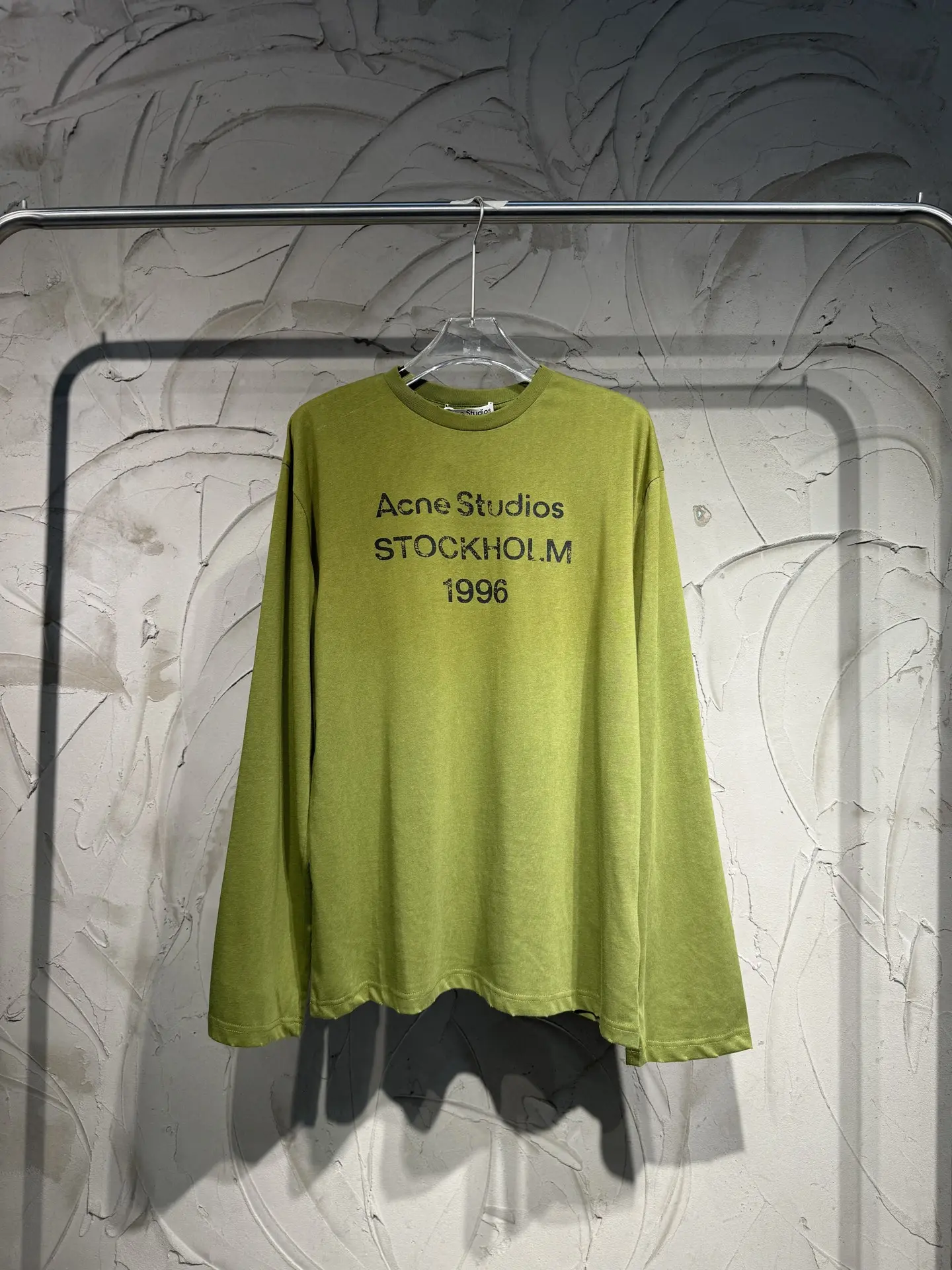 1996 Logo Distressed Long-Sleeve T-Shirt D15024317