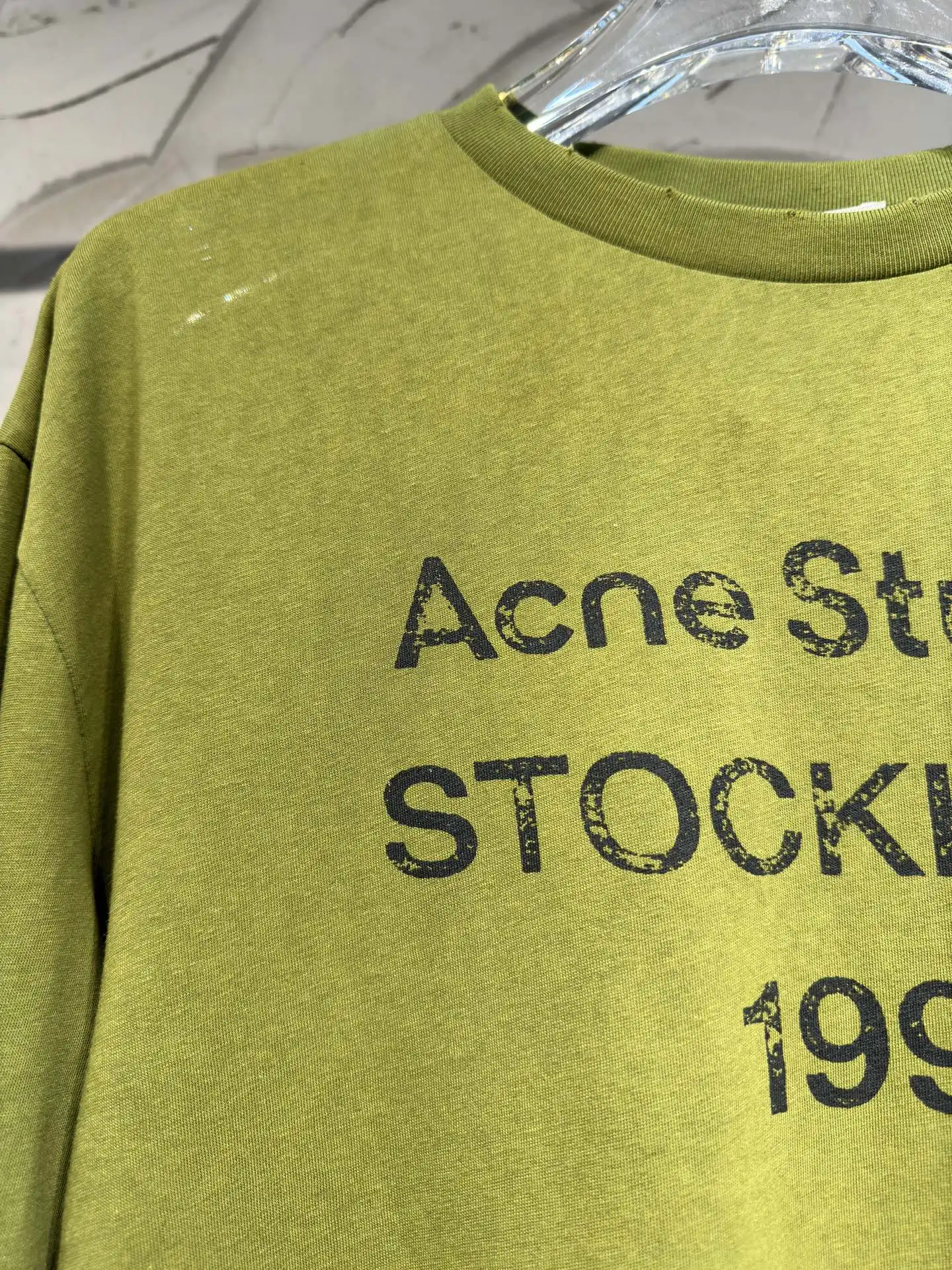 1996 Logo Distressed Long-Sleeve T-Shirt D15024317 — view 2