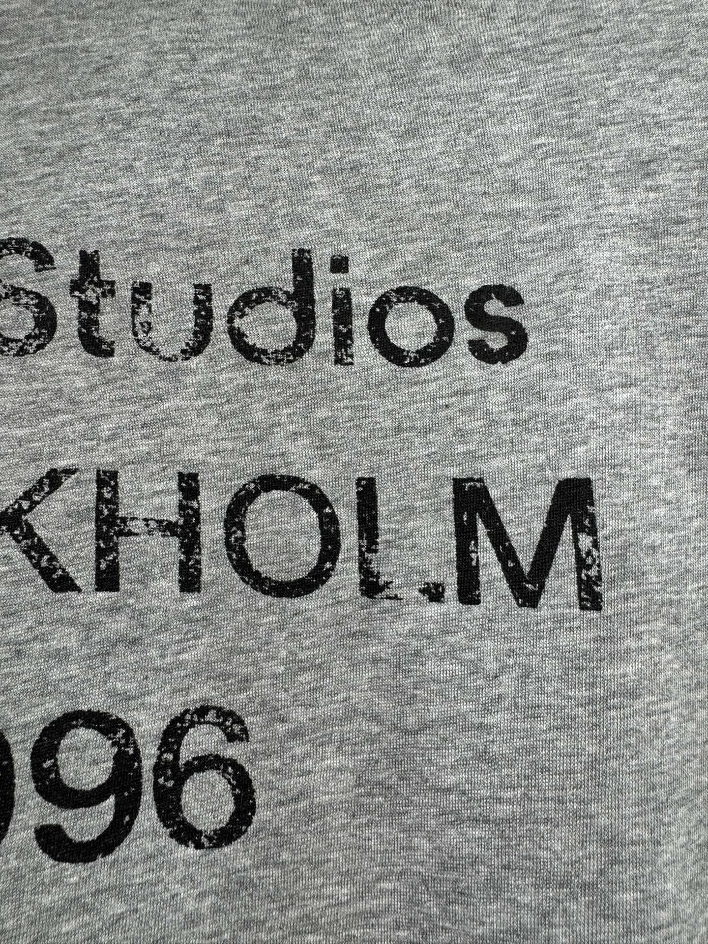 1996 Logo Distressed Long-Sleeve T-Shirt D15024313 — view 5