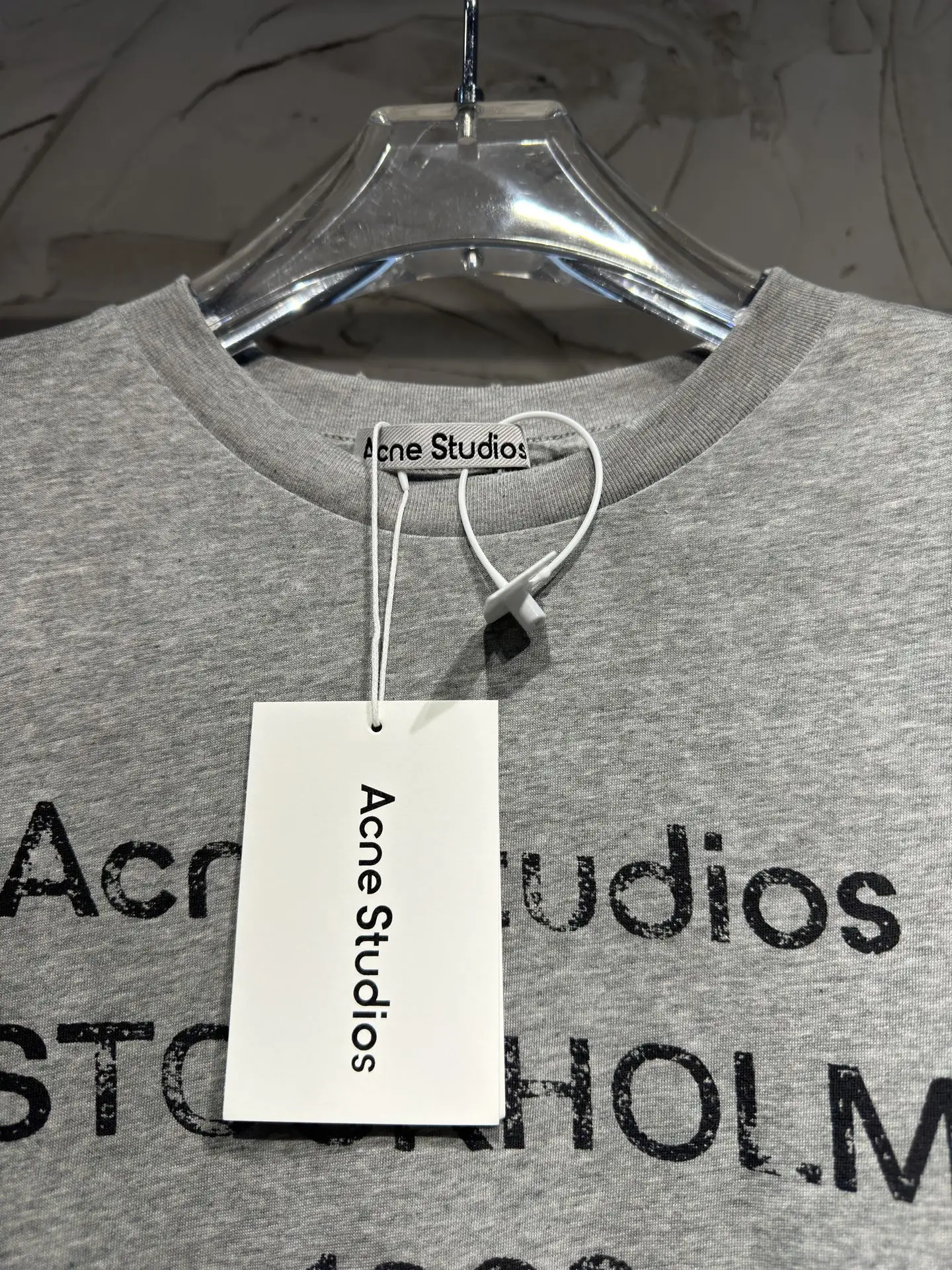 1996 Logo Distressed Long-Sleeve T-Shirt D15024313 — view 7