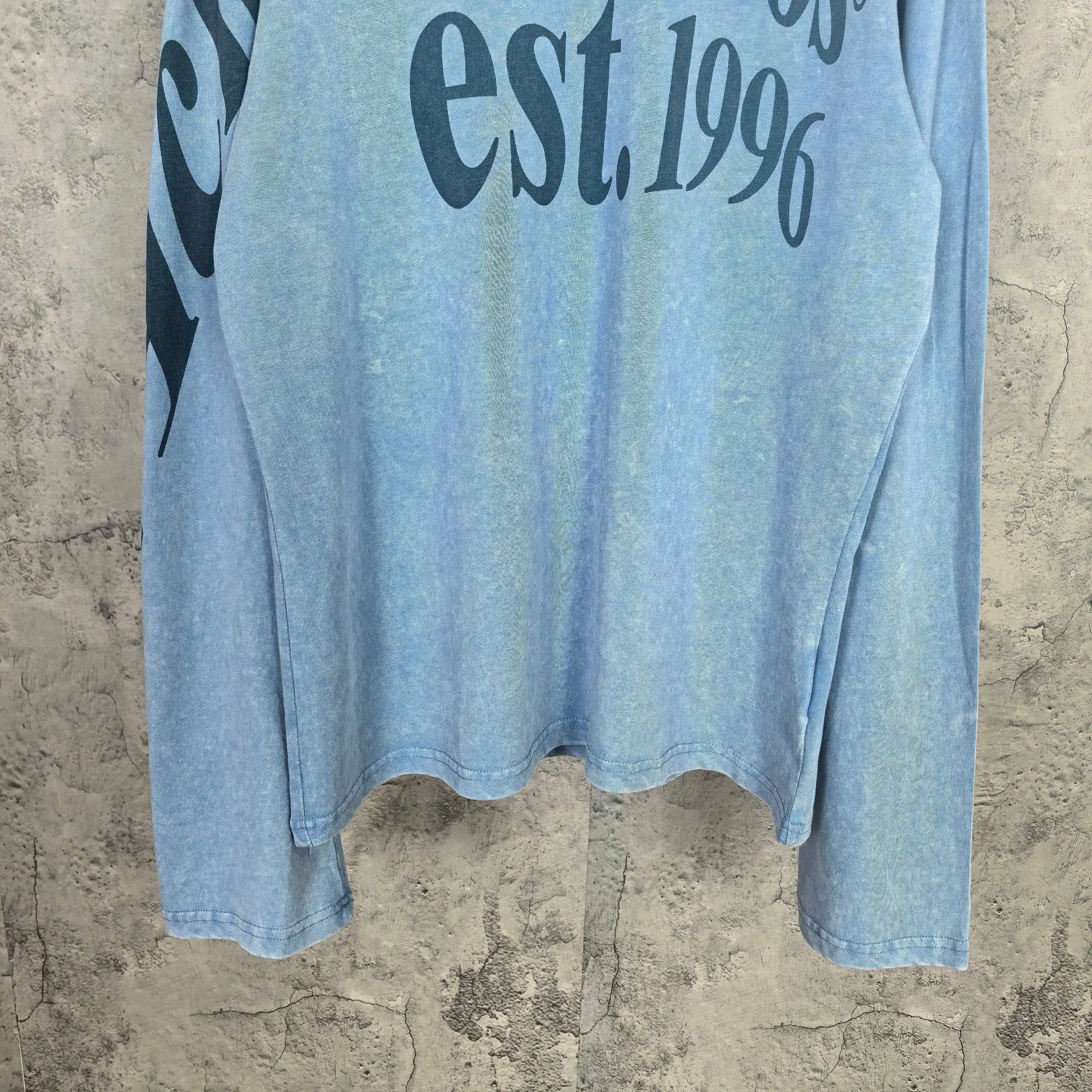 Logo Print Long-Sleeved T-Shirt D15024527 — view 10