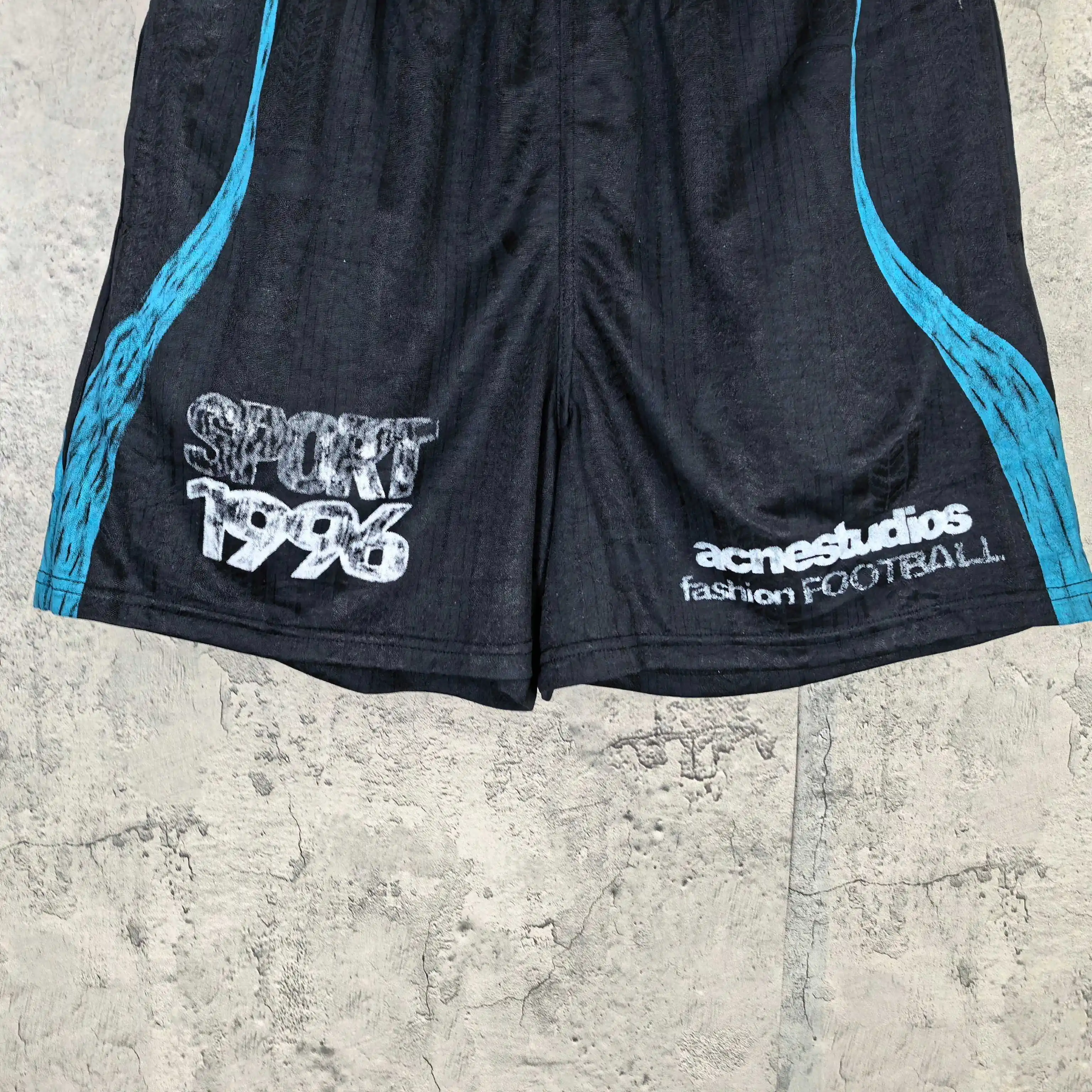 Football Capsule Graphic Mesh Shorts D15024550 — view 10