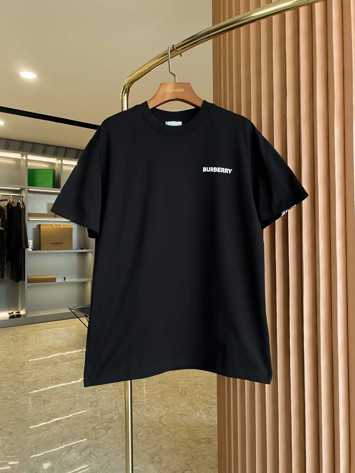 Equestrian Knight Print Cotton T-Shirt D15013736