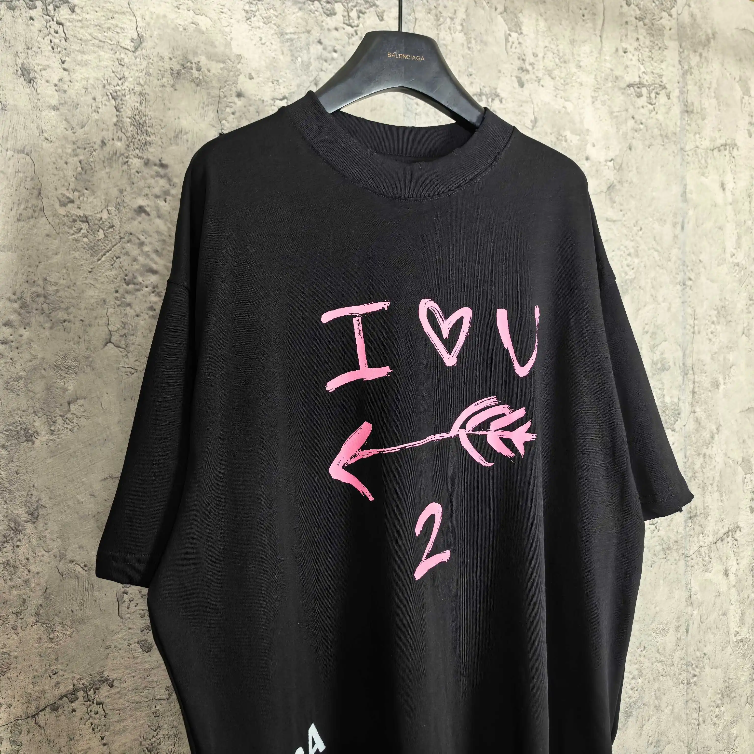 I Love U Medium Fit Graphic T-Shirt D15024490 — view 7