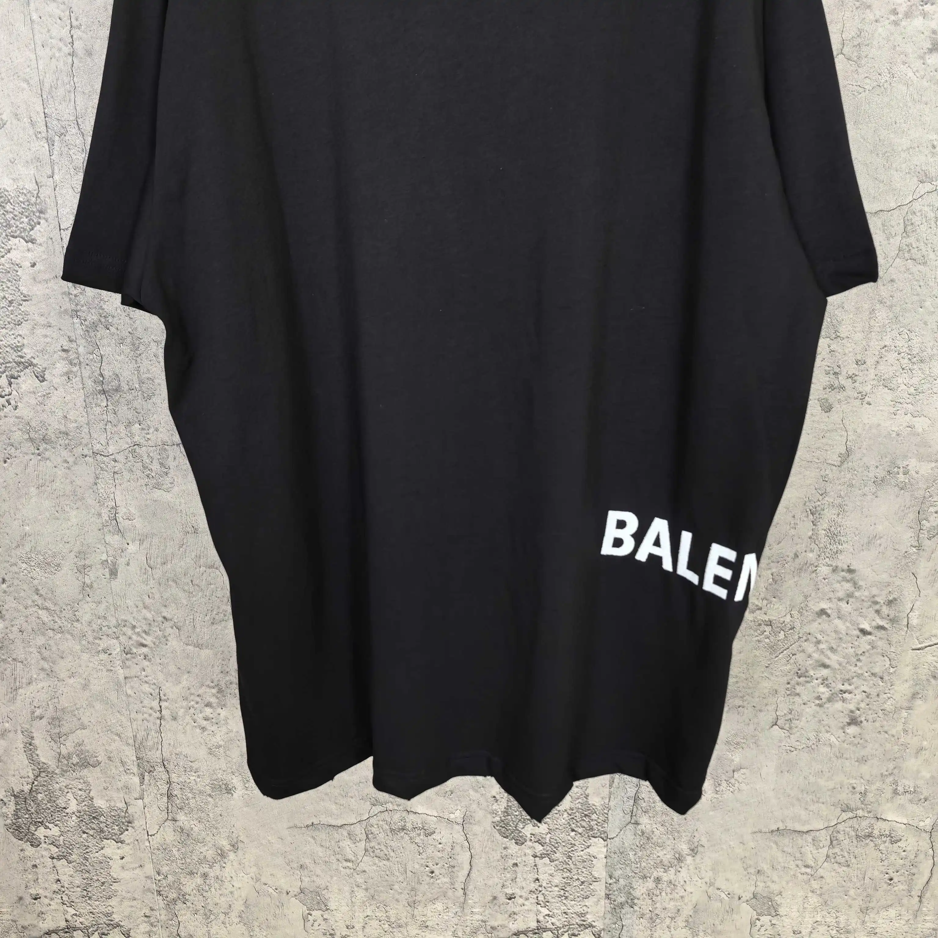 I Love U Medium Fit Graphic T-Shirt D15024490 — view 11