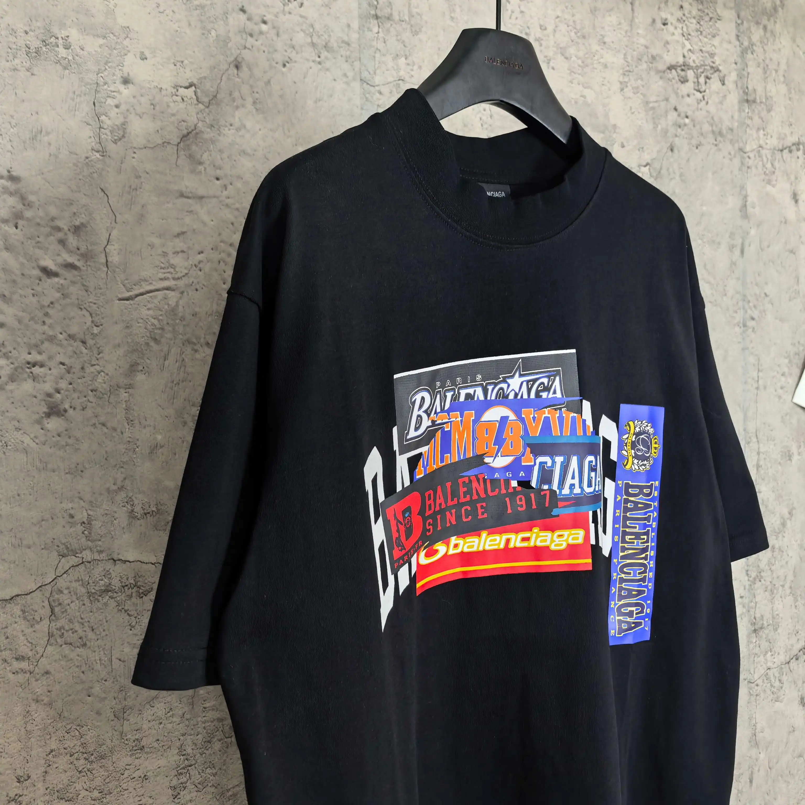 Bumper Stickers Logo Print T-Shirt D15024471 — view 7