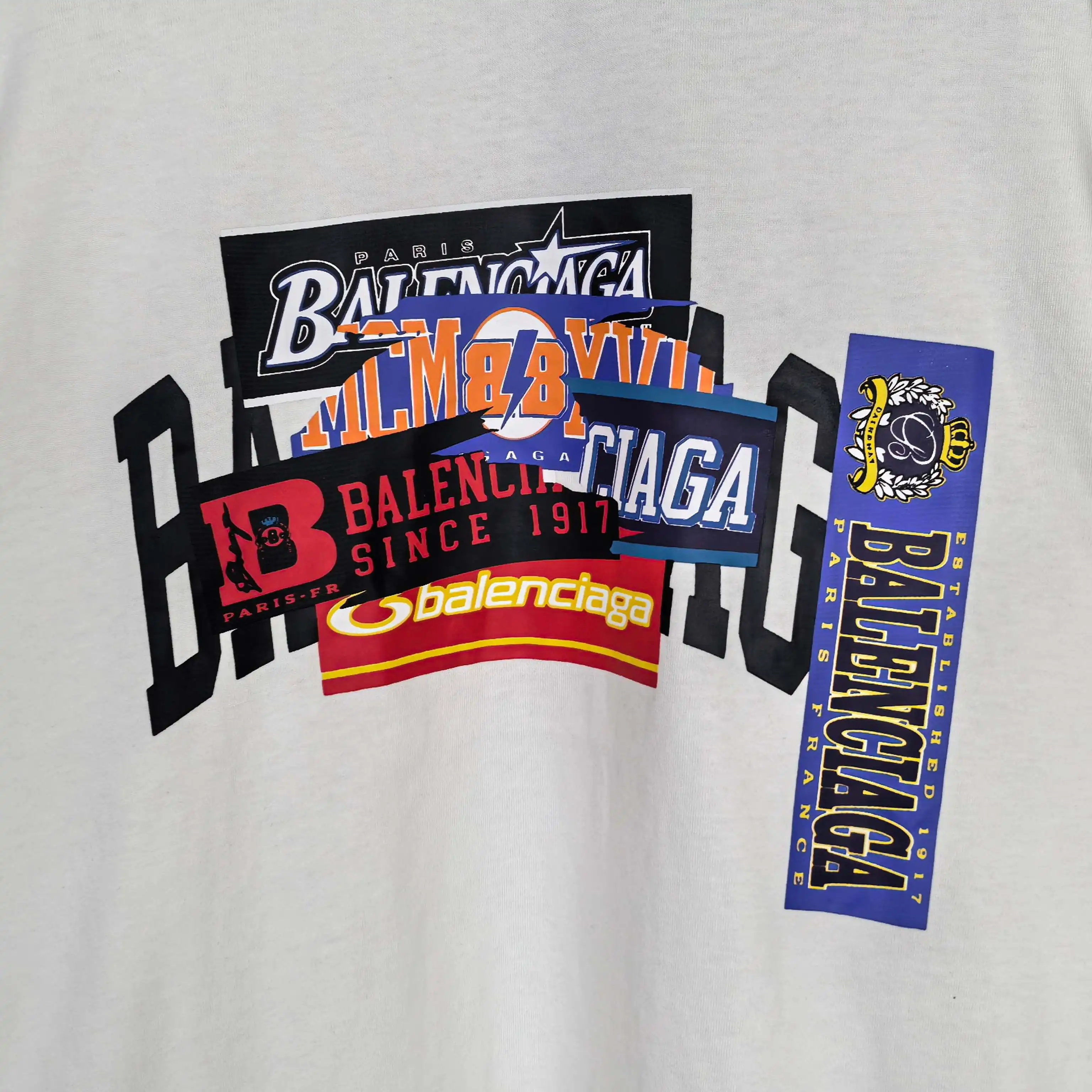 Bumper Stickers Medium Fit T-Shirt D15024472 — view 8