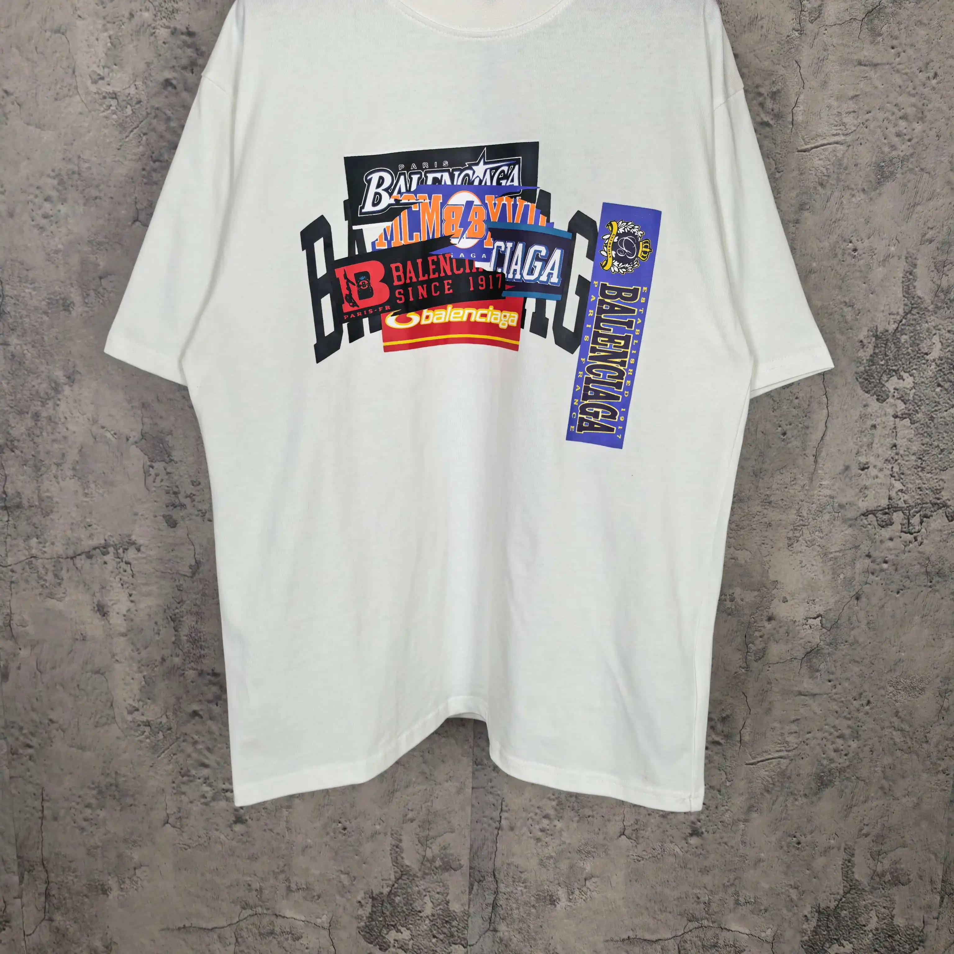 Bumper Stickers Medium Fit T-Shirt D15024472 — view 10