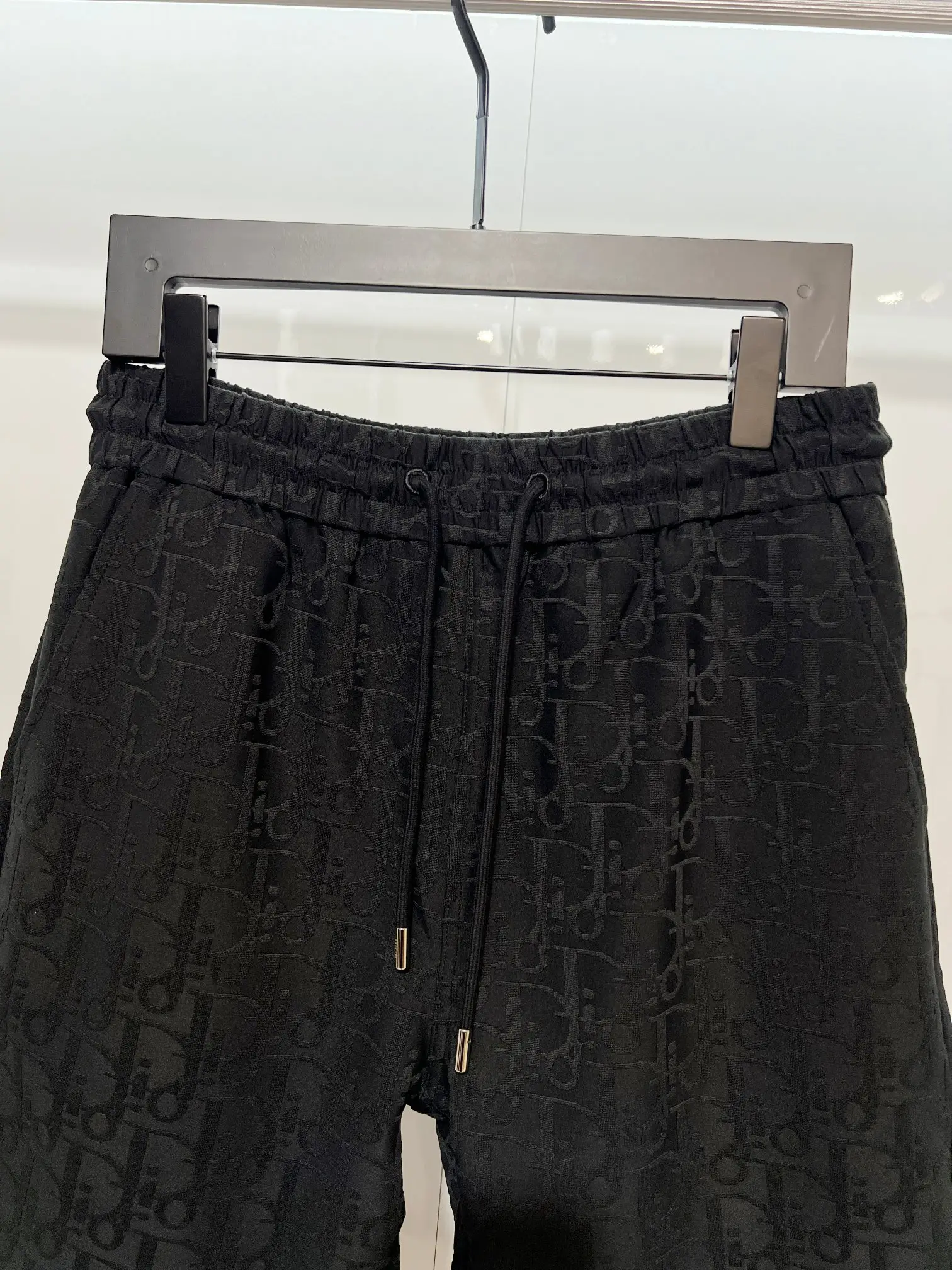 Oblique Jacquard Drawstring Shorts D15013615 — view 3