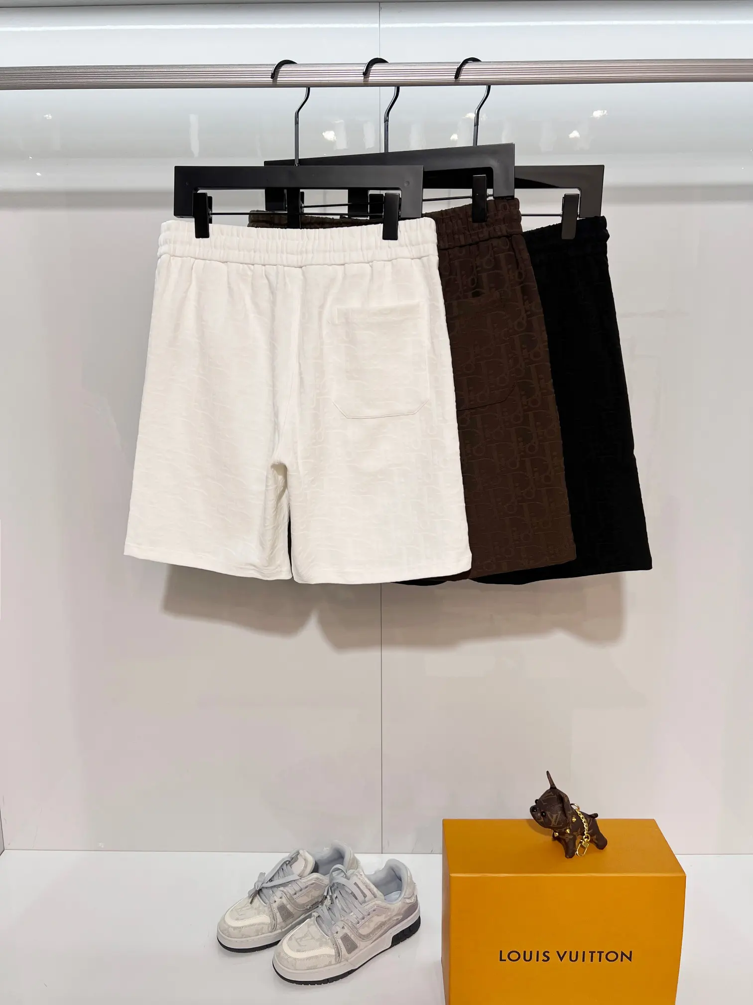 Oblique Jacquard Drawstring Shorts D15013615 — view 12