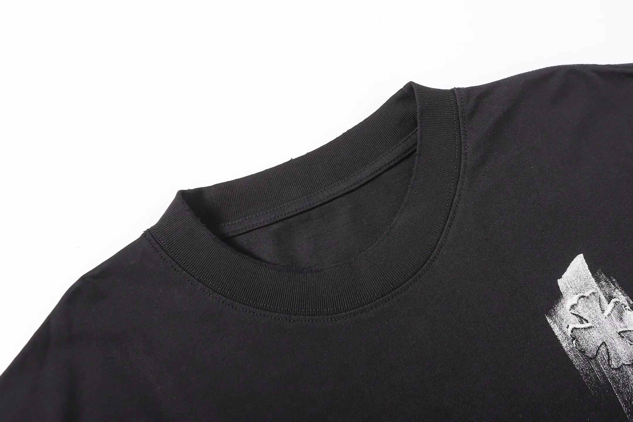 Hand-Painted Logo Cotton T-Shirt D15015580 — view 3