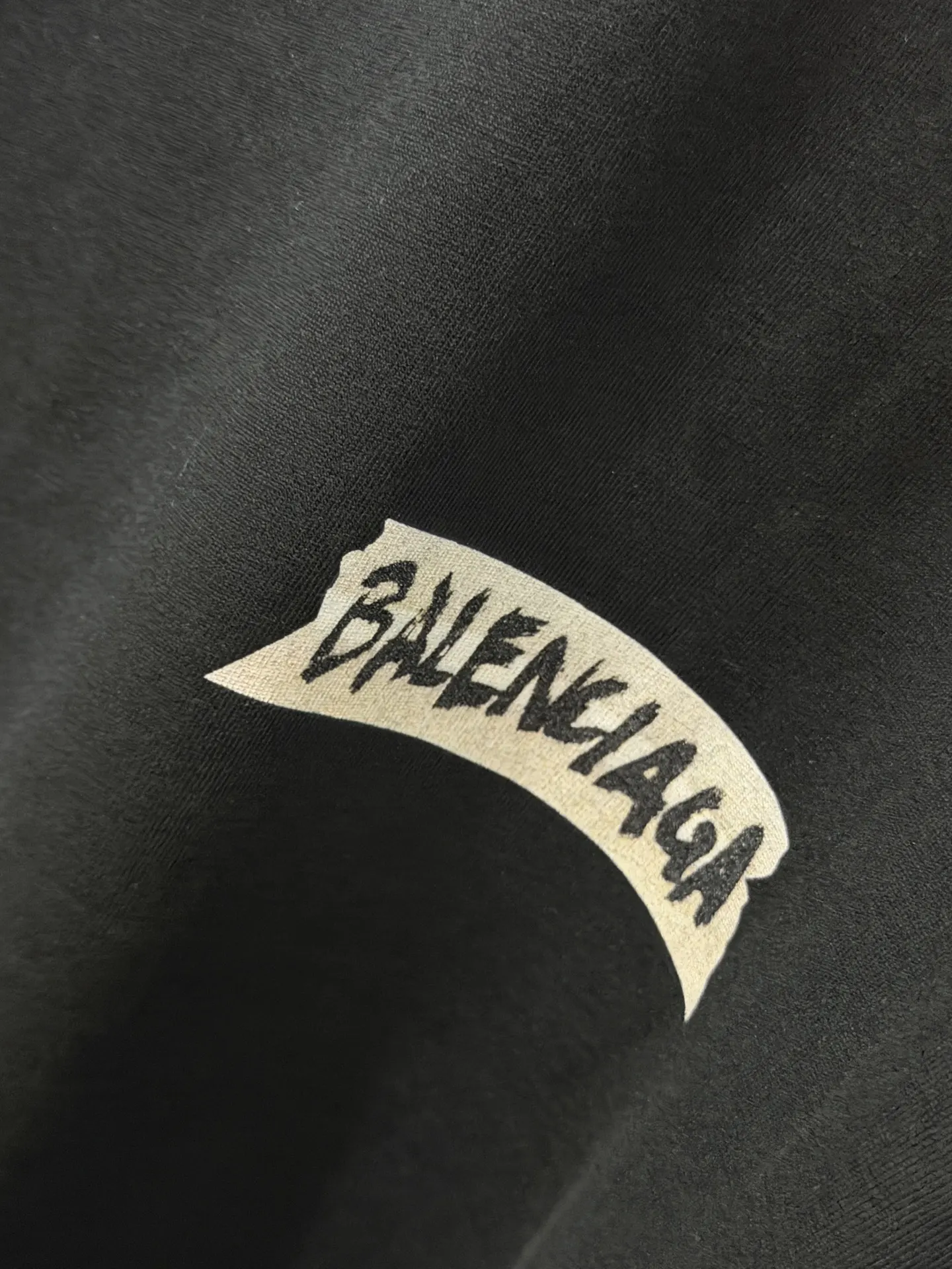 Tape Logo Oversized Cotton T-Shirt D15020053 — view 5