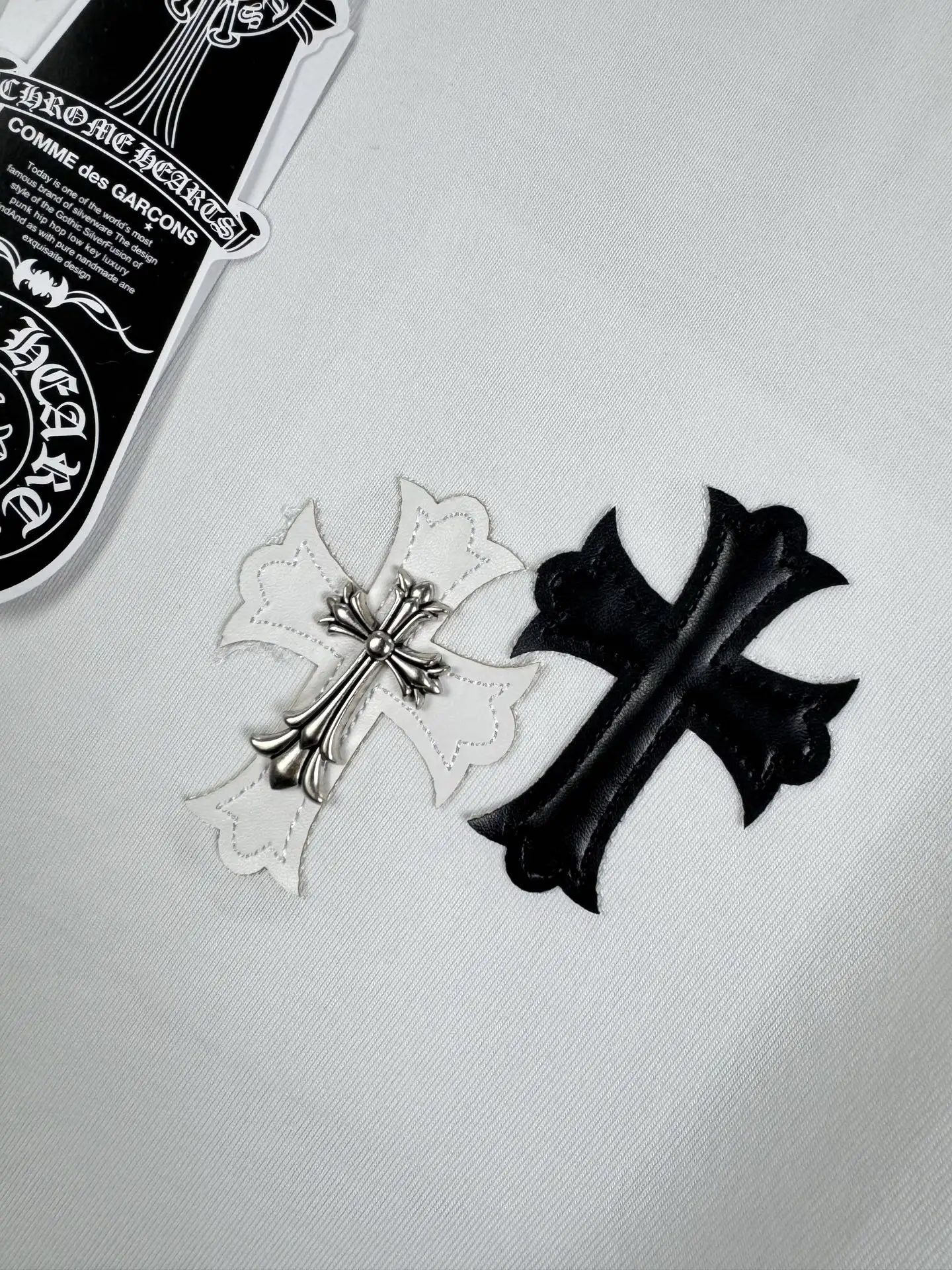 Chrome Hearts Embroidered Logo Cotton T-Shirt D15019560 — view 7