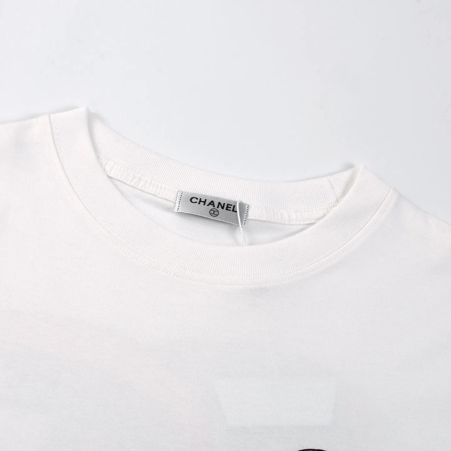 Logo Graphic Cotton T-Shirt D15513186 — view 3