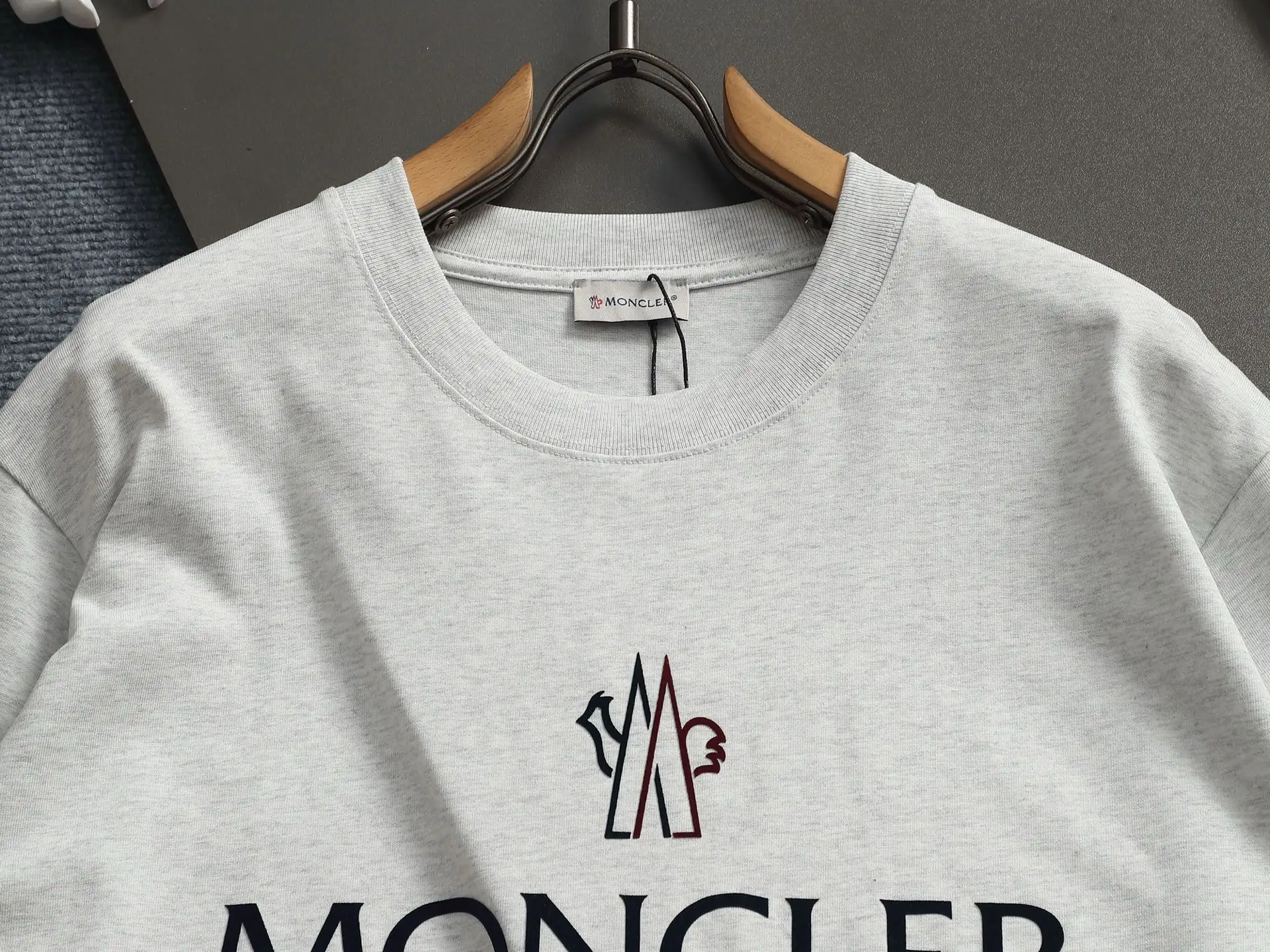 Logo-Print Cotton Jersey T-Shirt D15514609 — view 3