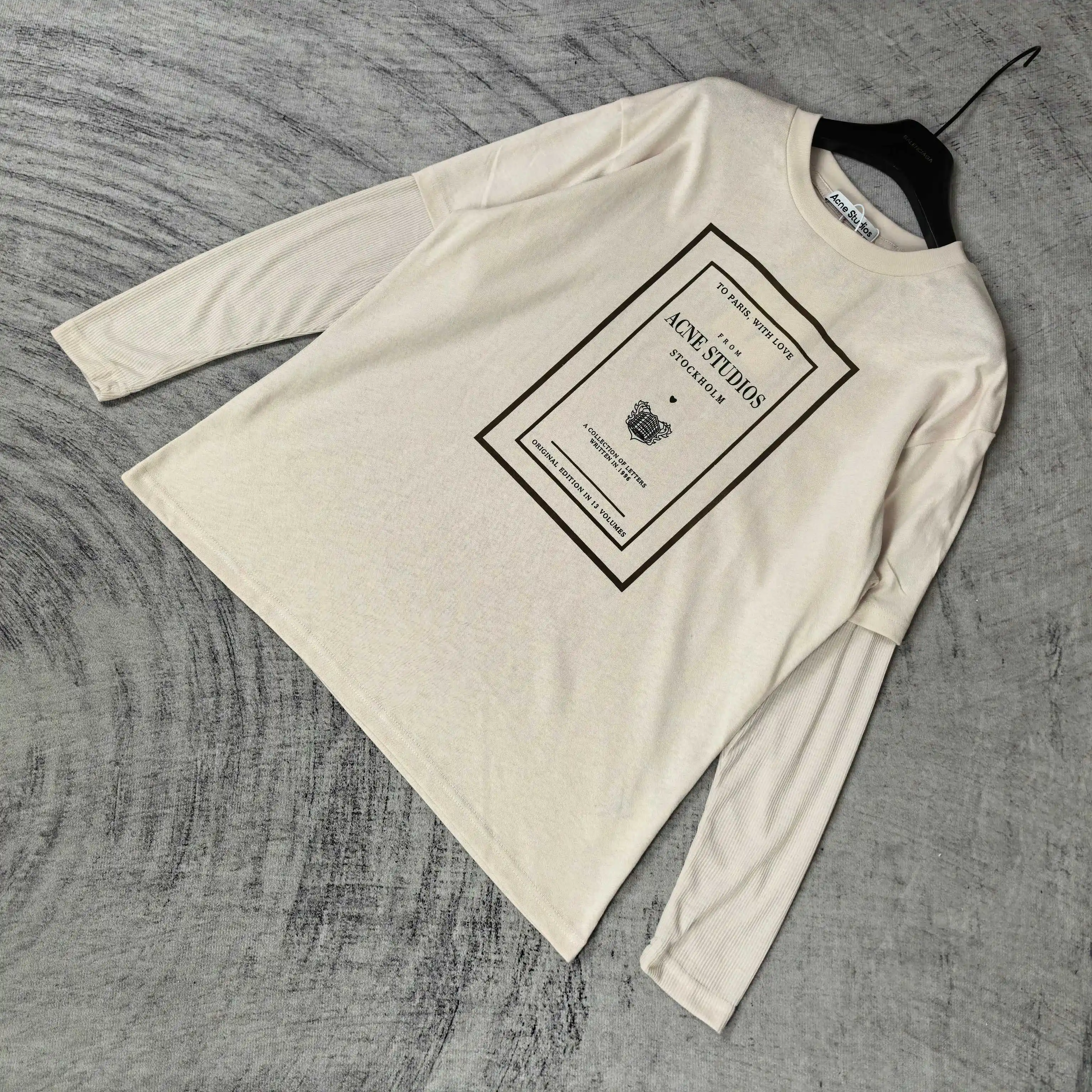 Logo Graphic Layered Long-Sleeve T-Shirt D15524523 — view 4