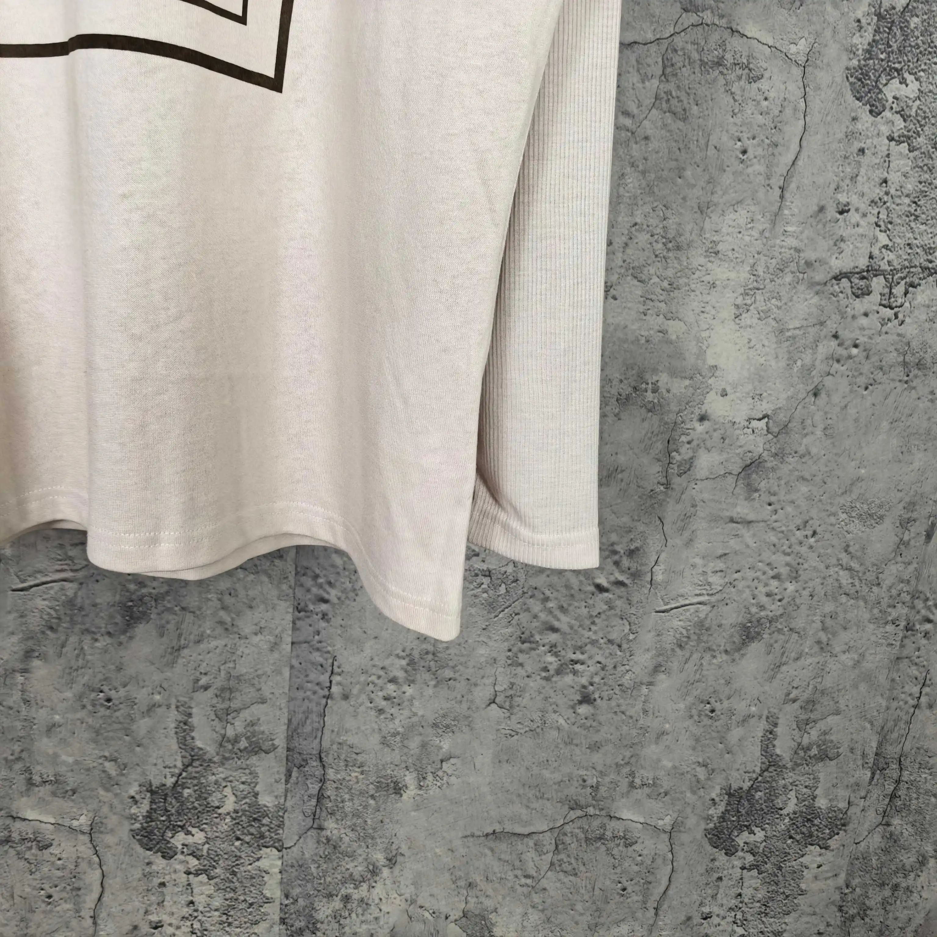 Logo Graphic Layered Long-Sleeve T-Shirt D15524523 — view 12