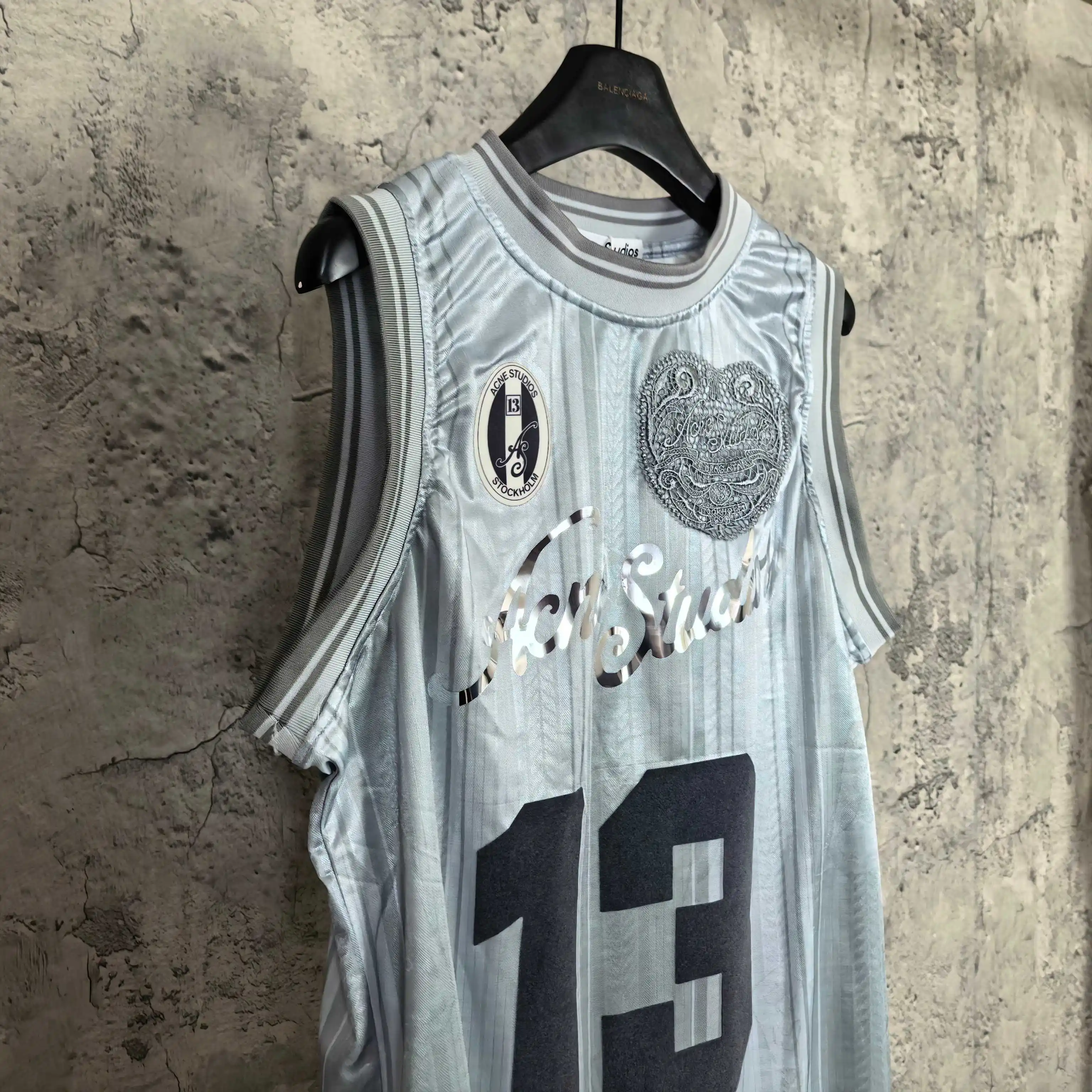Logo-Print Mesh Football Jersey Vest D15524577 — view 7
